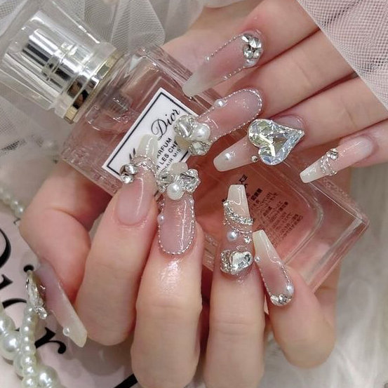 ANGEL_Nails