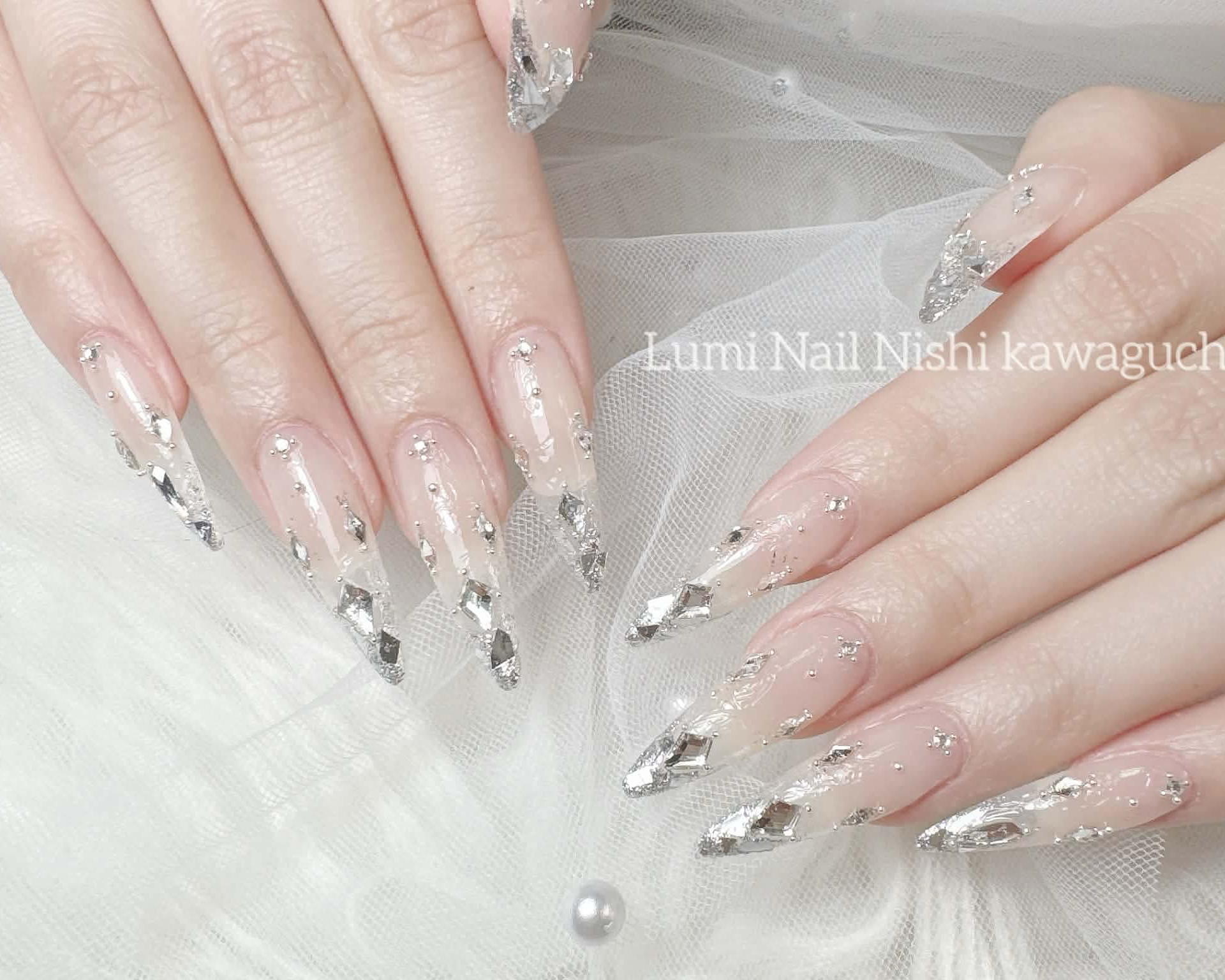lumi.nail