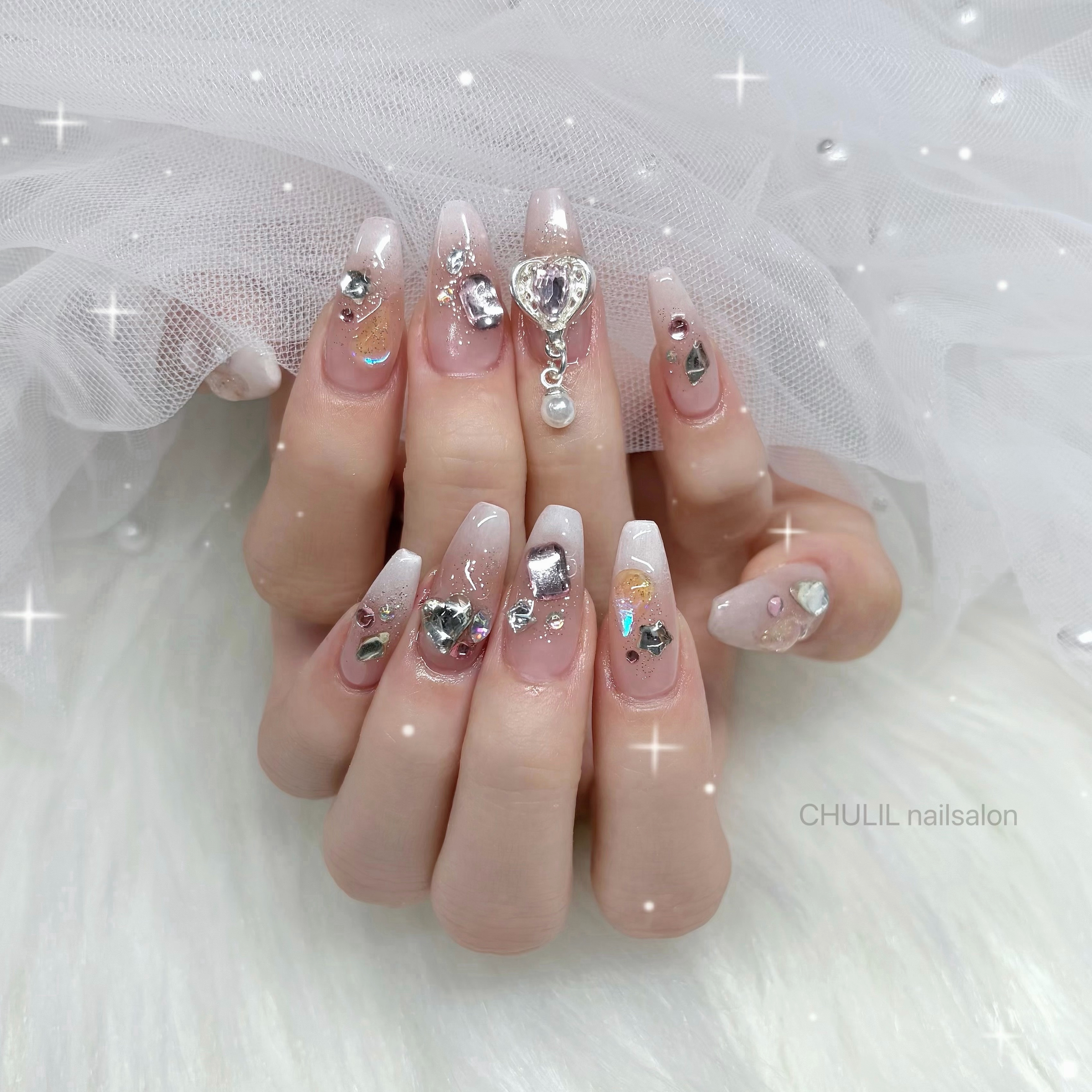 chulil_nailsalon
