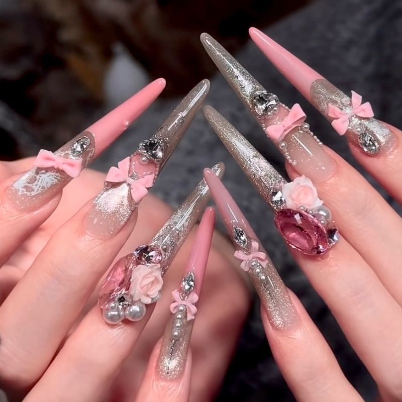 Mika Nails 心斎橋店