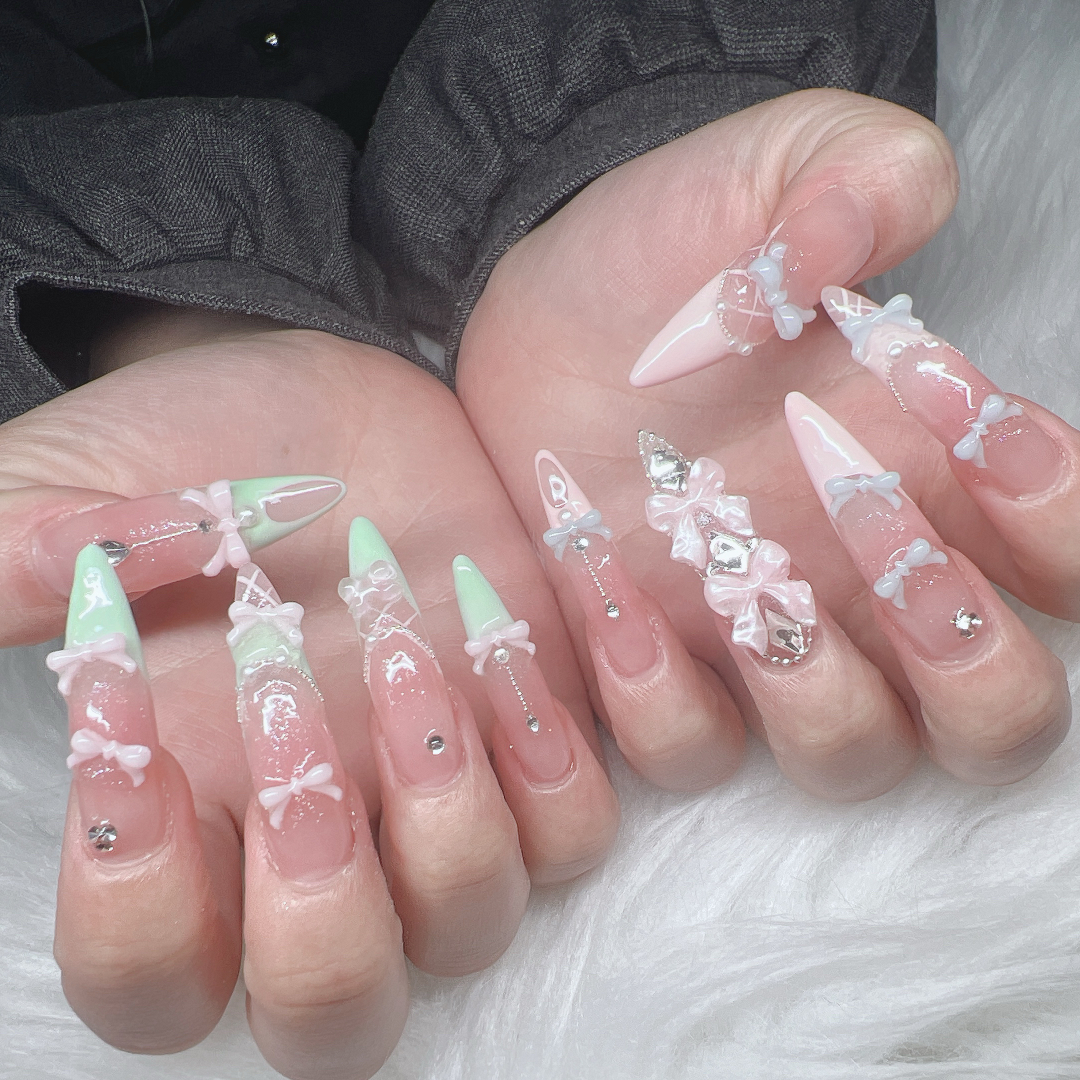 Lee_Nails