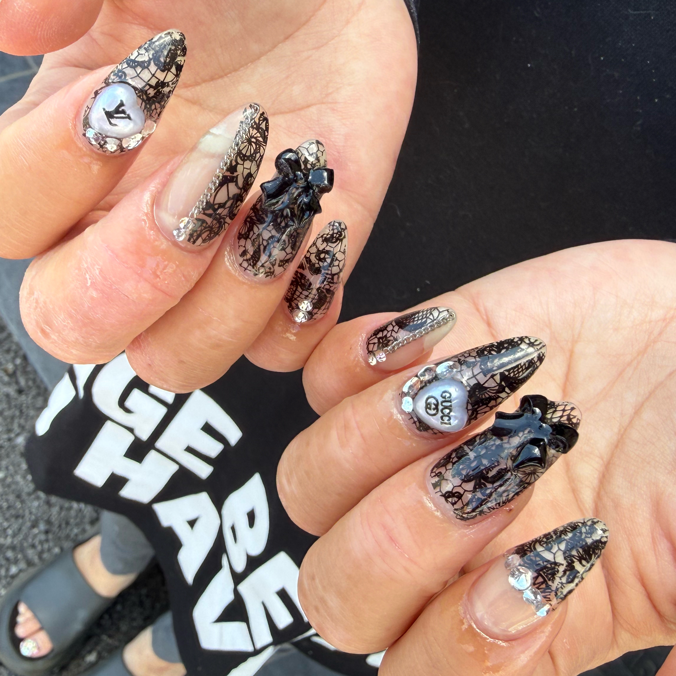 nail_1996