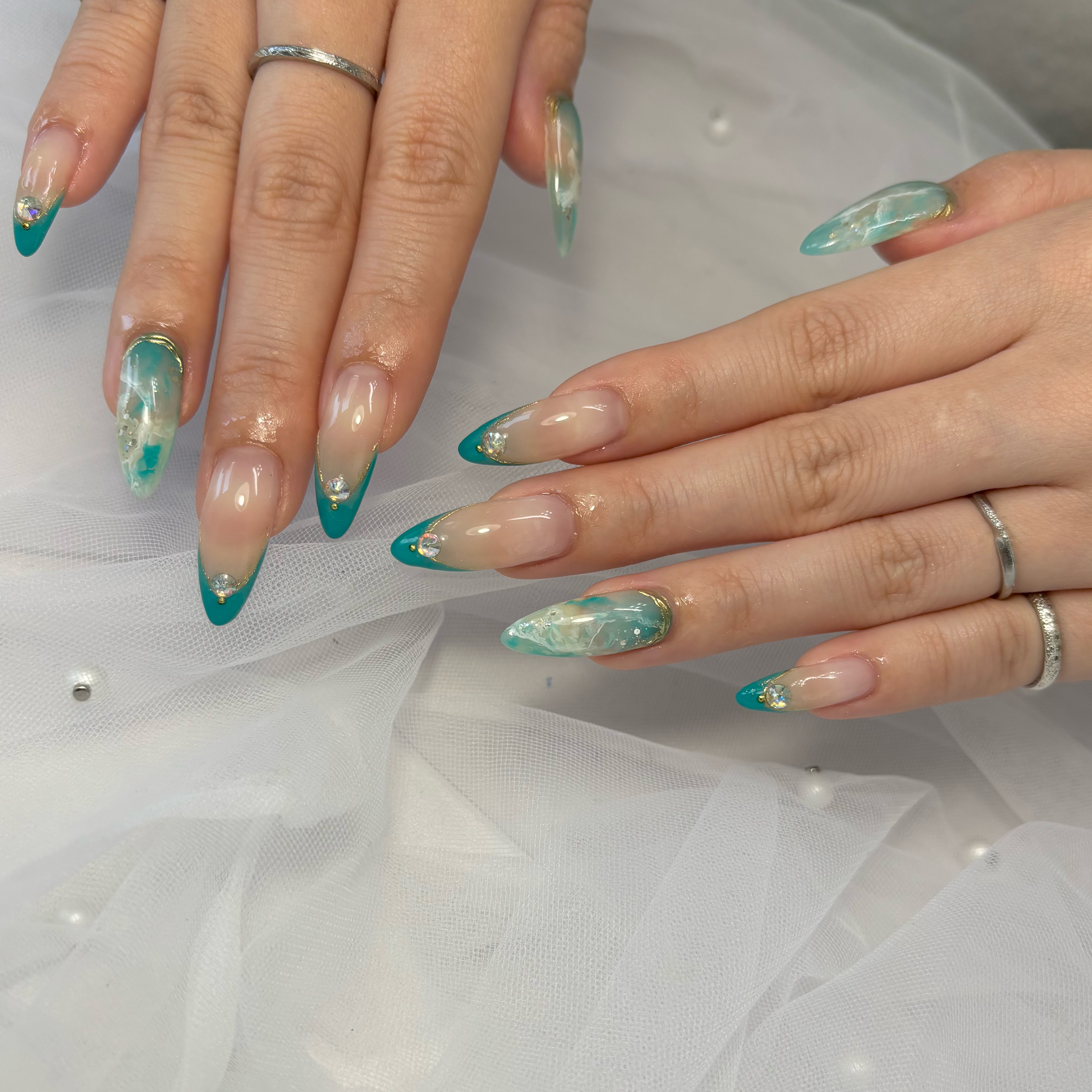 Aya...nail