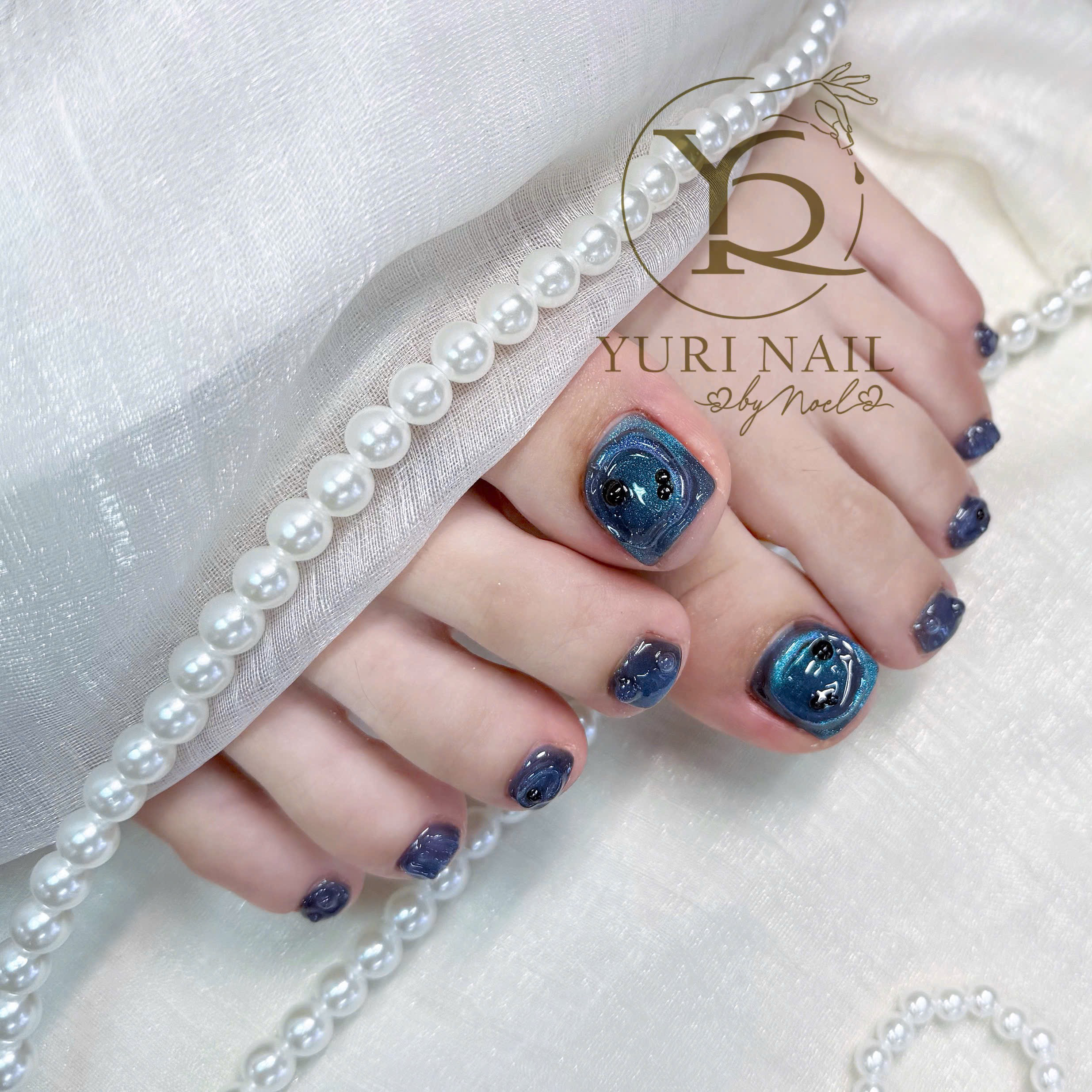 Yuri_nail_Anh
