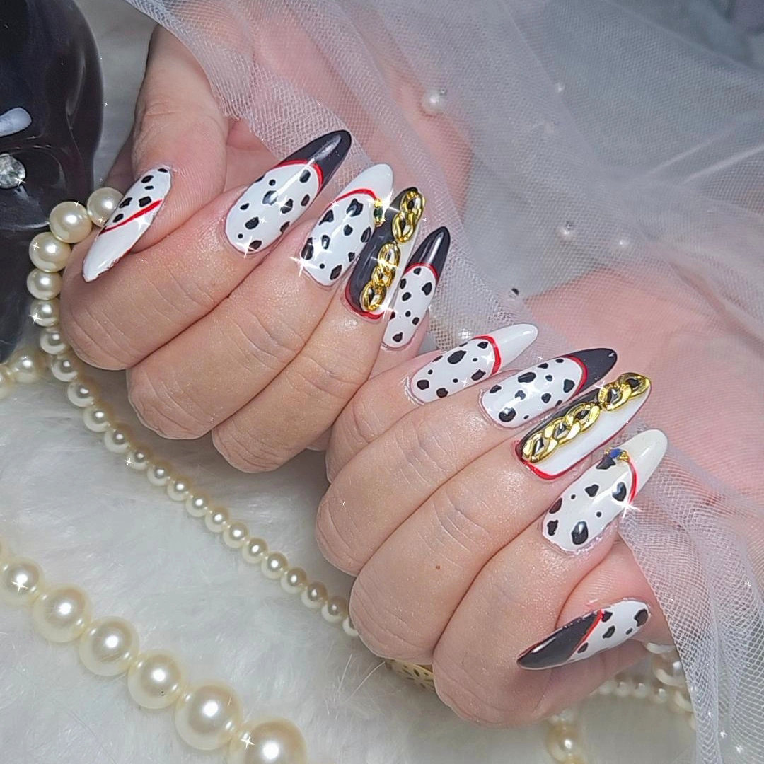 NailRoomRirys