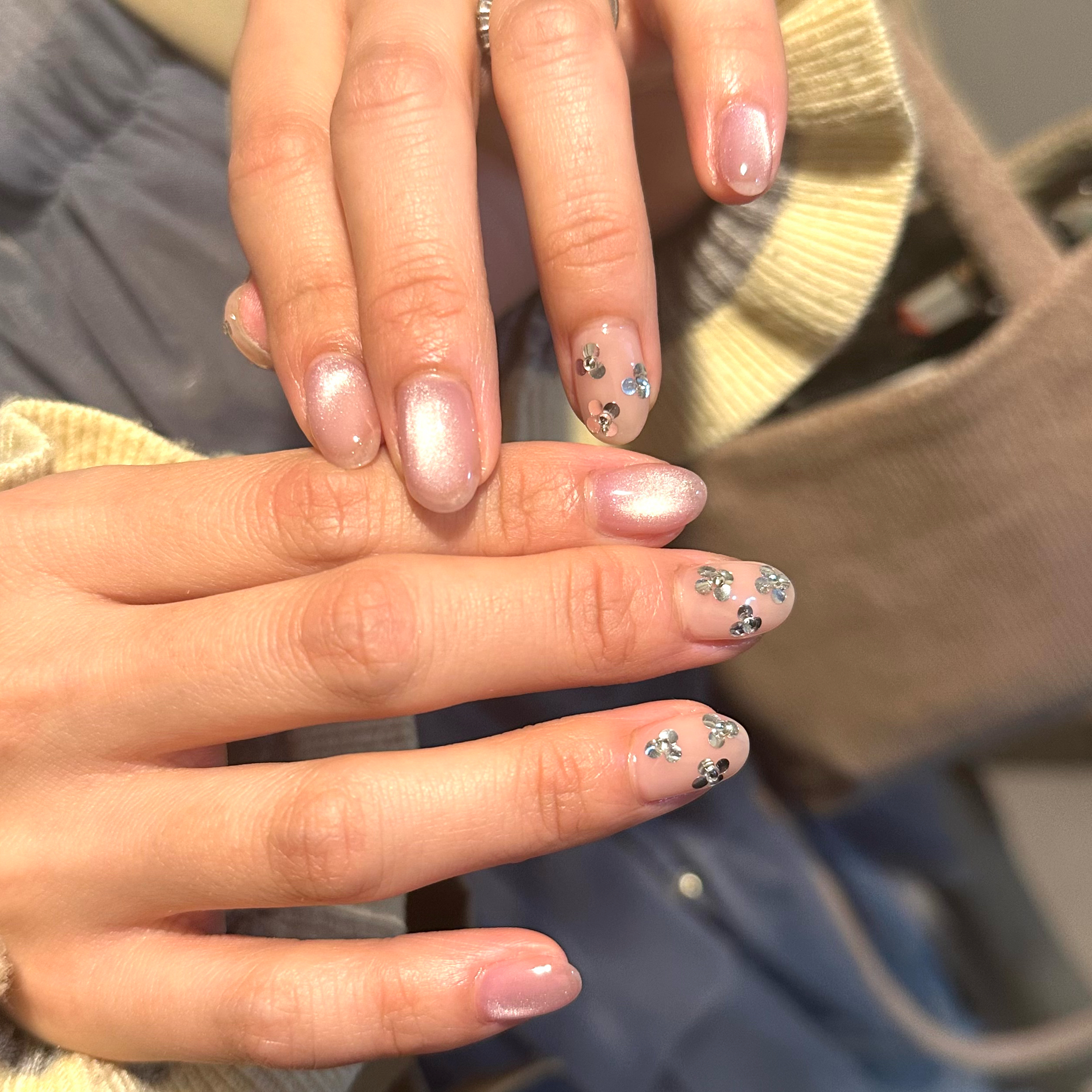 amunail.