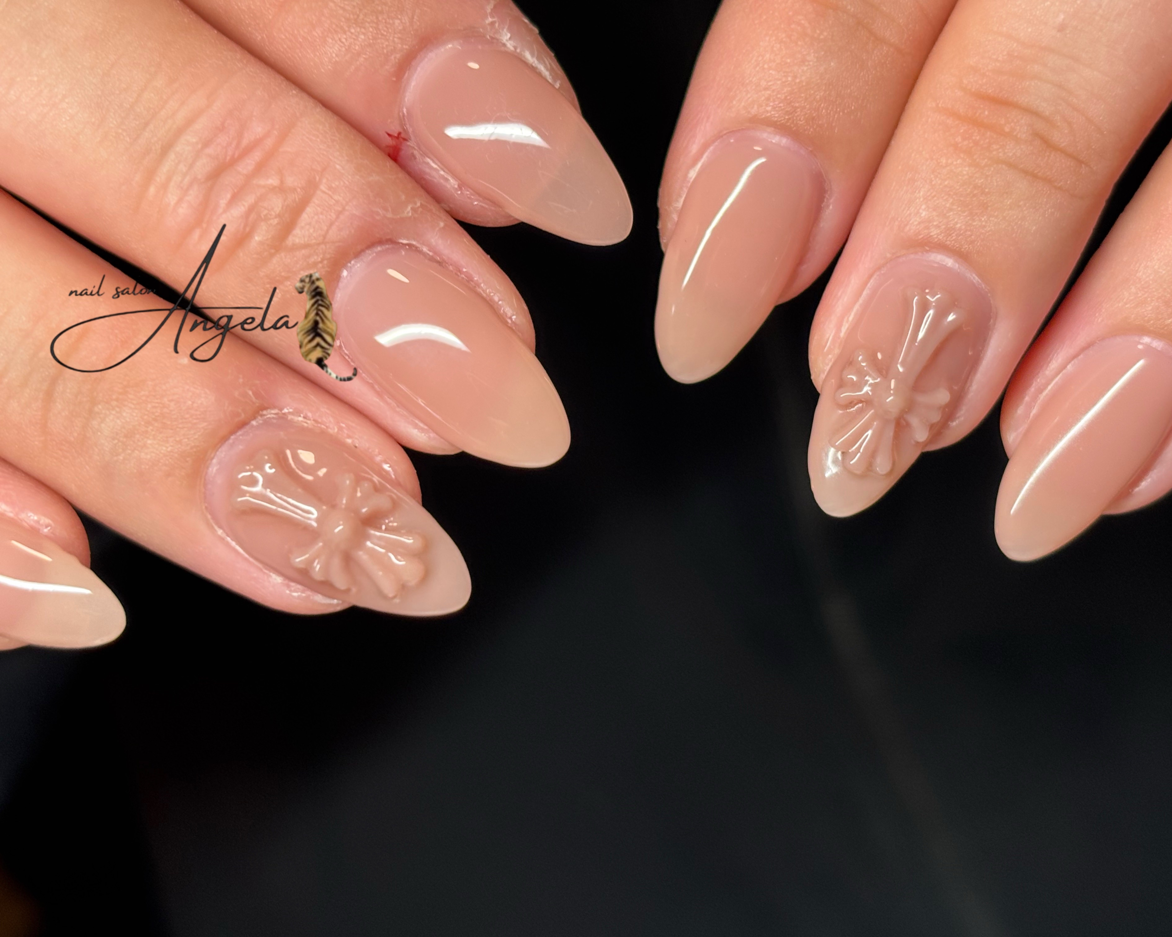 Angela_nail