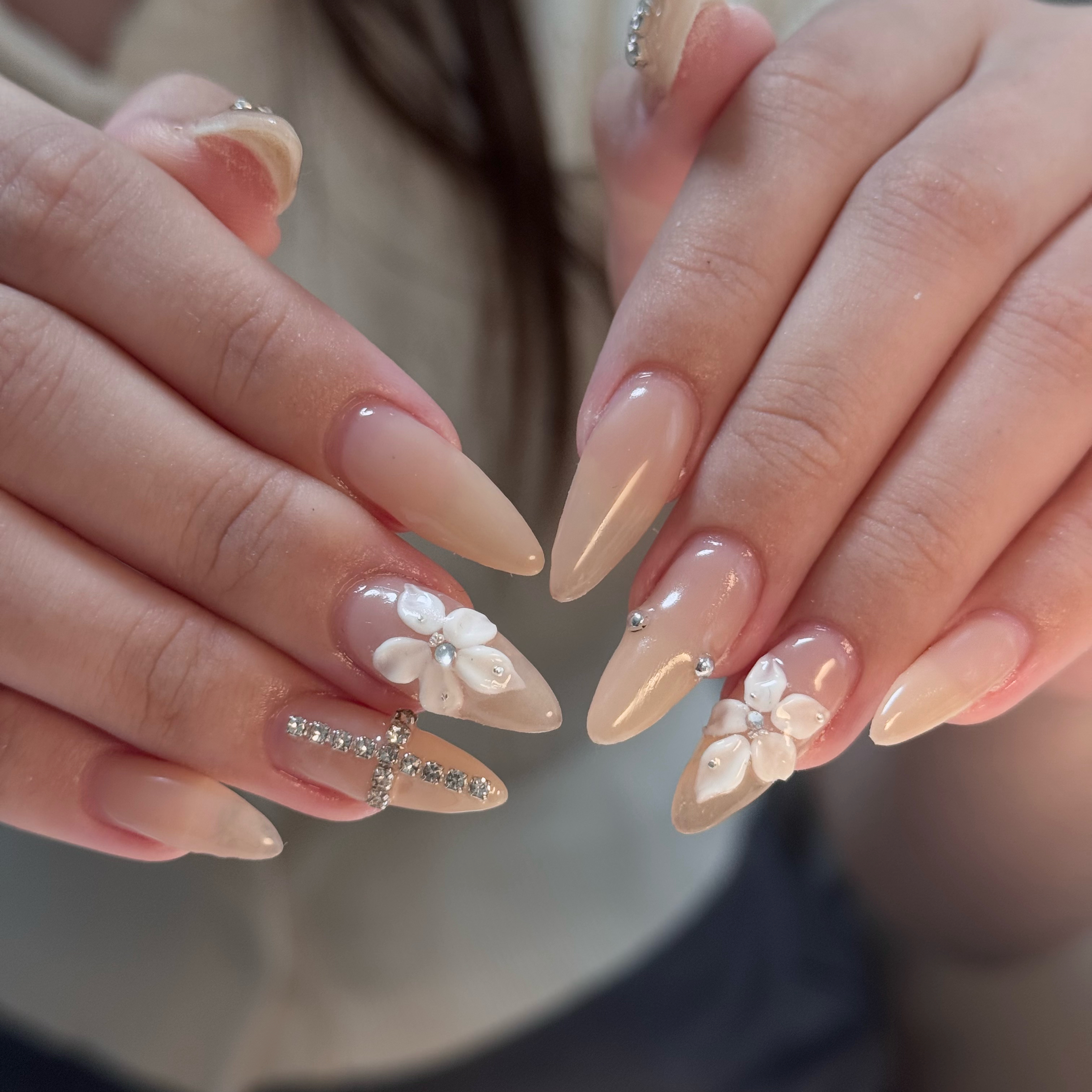 nailsalon_embe