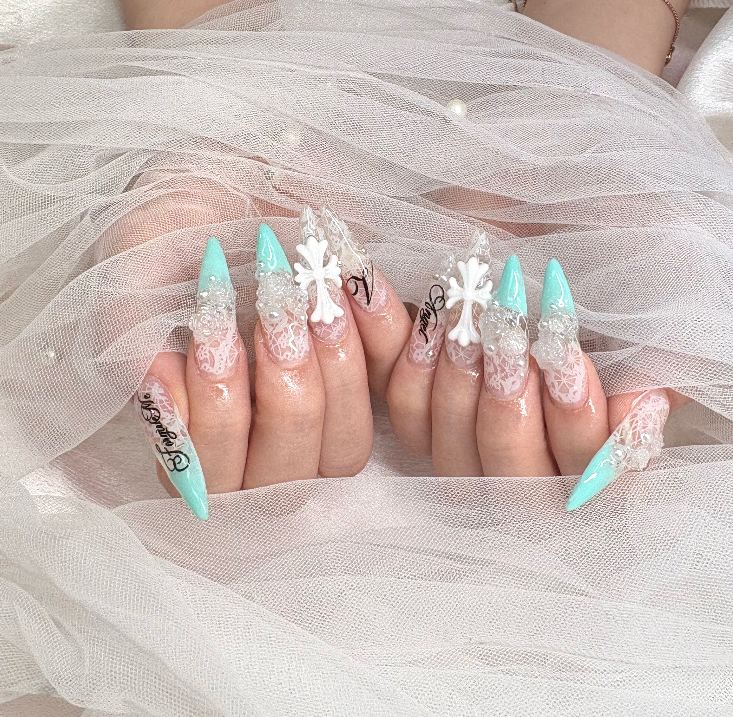 Y18_nail