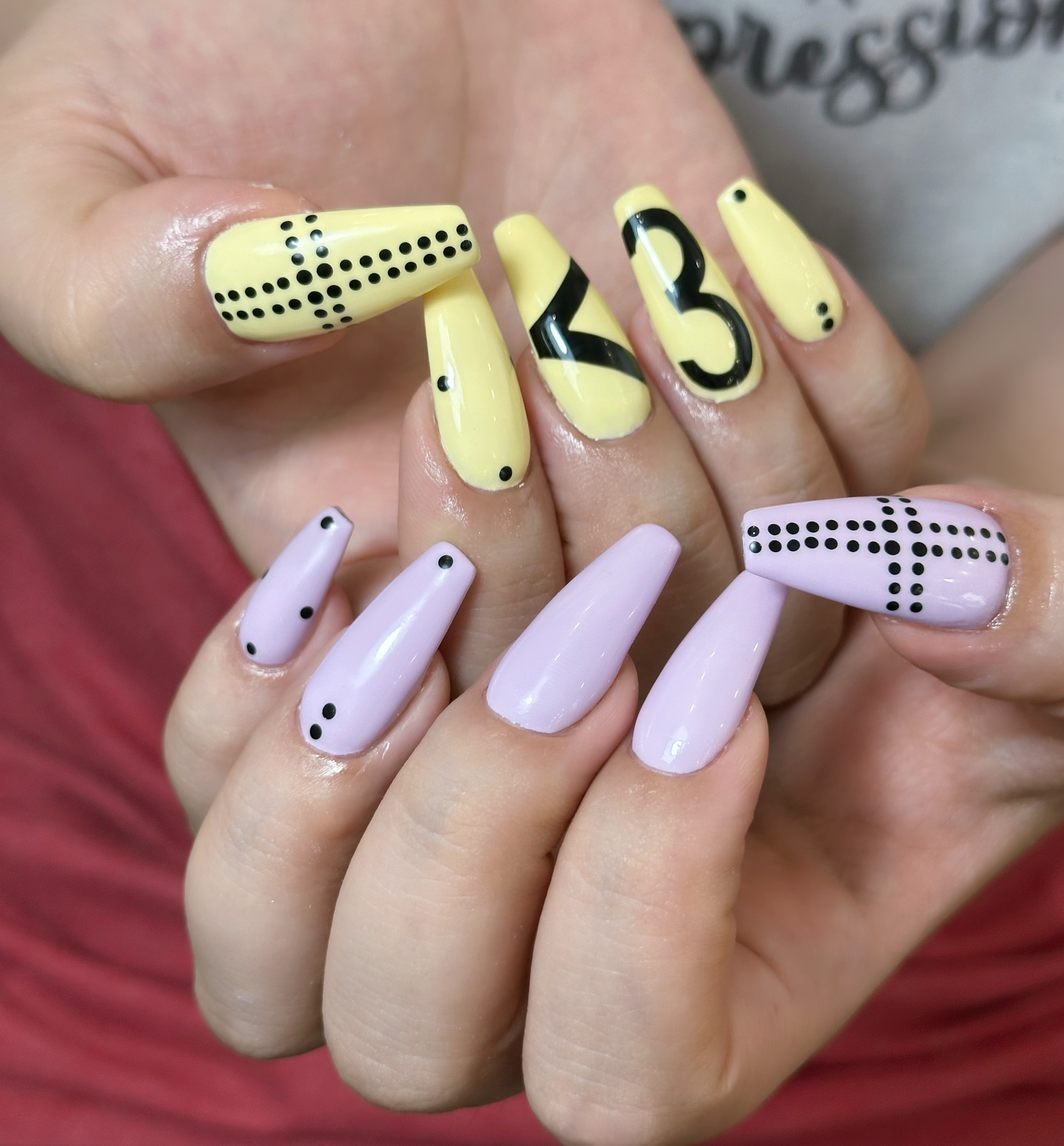 YumiRisuNails