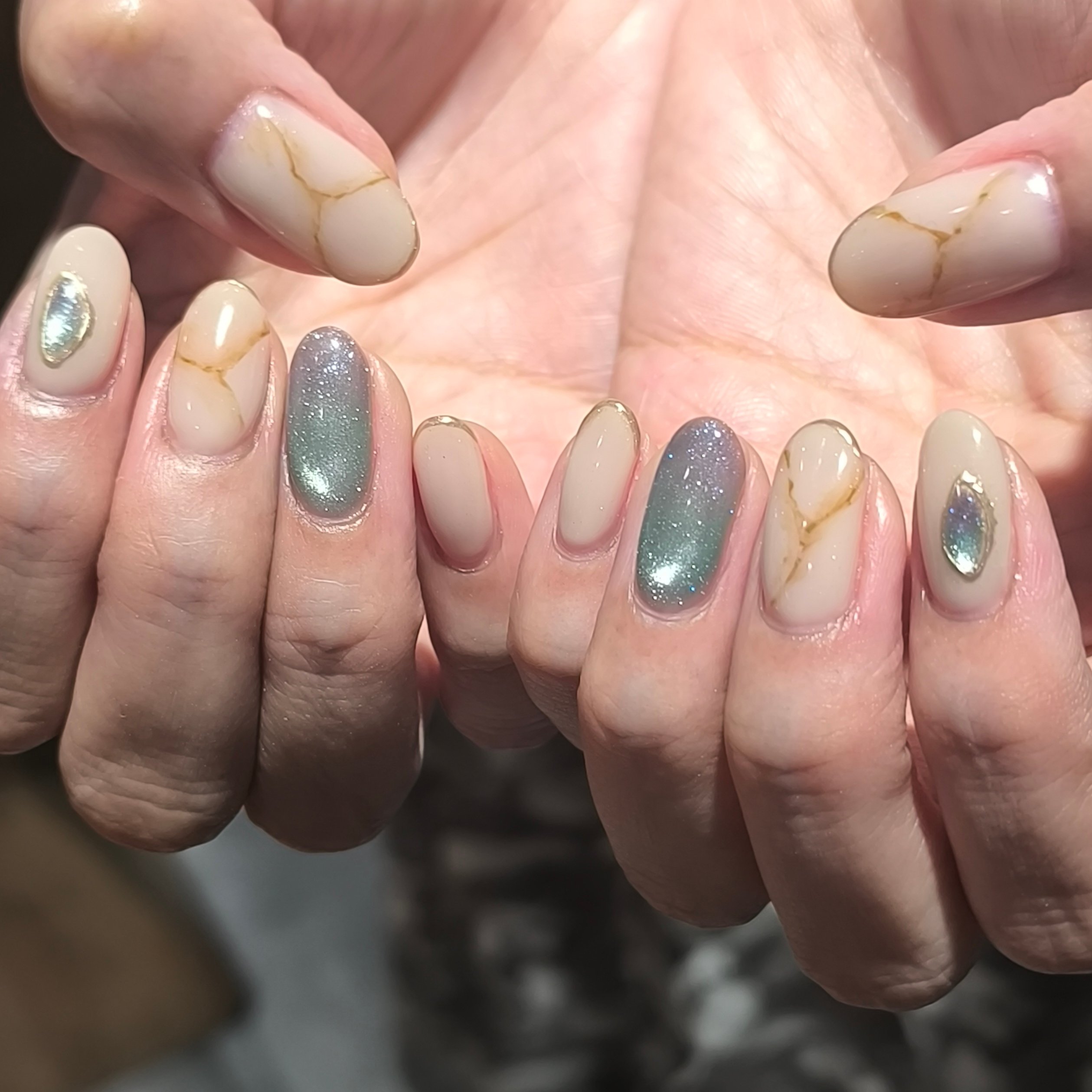 acanthus.nail