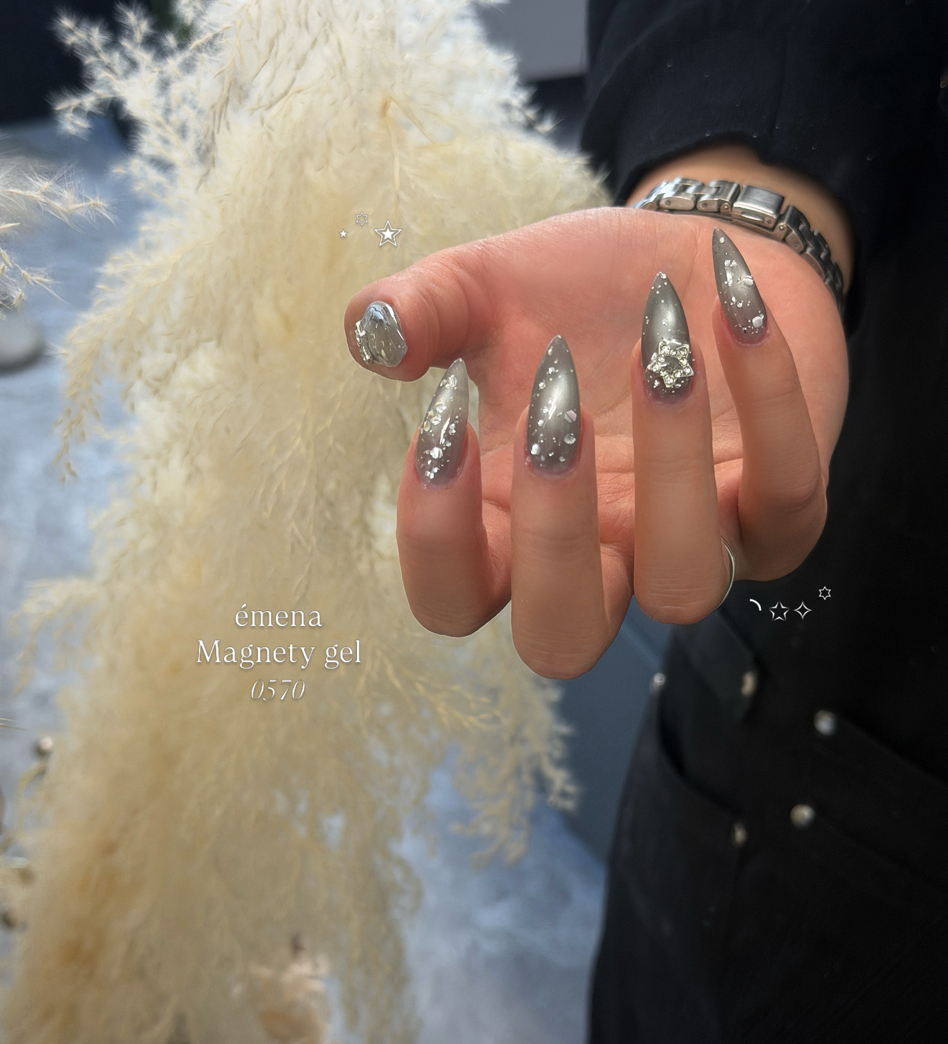 PoneyNail