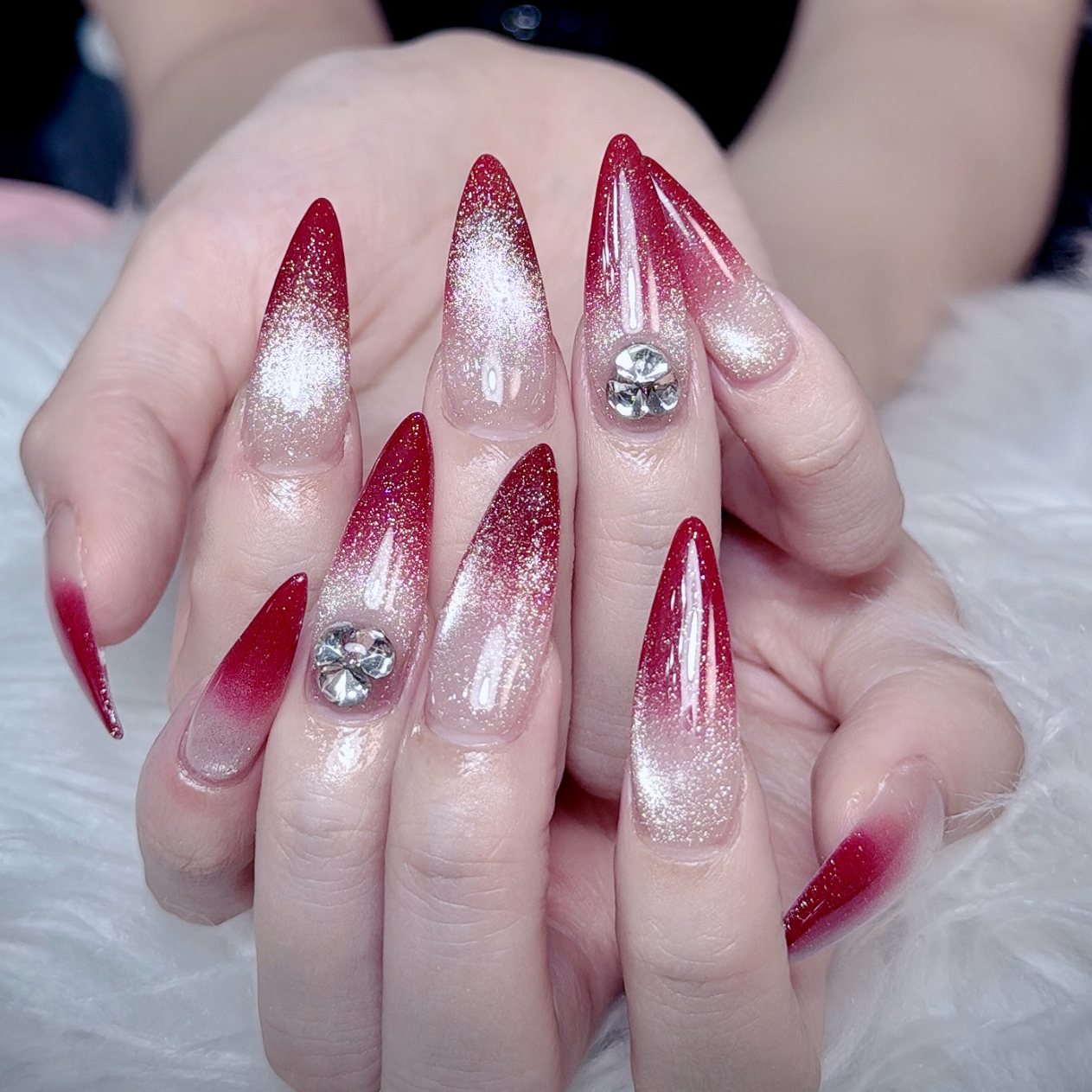 Vp1hue_nail