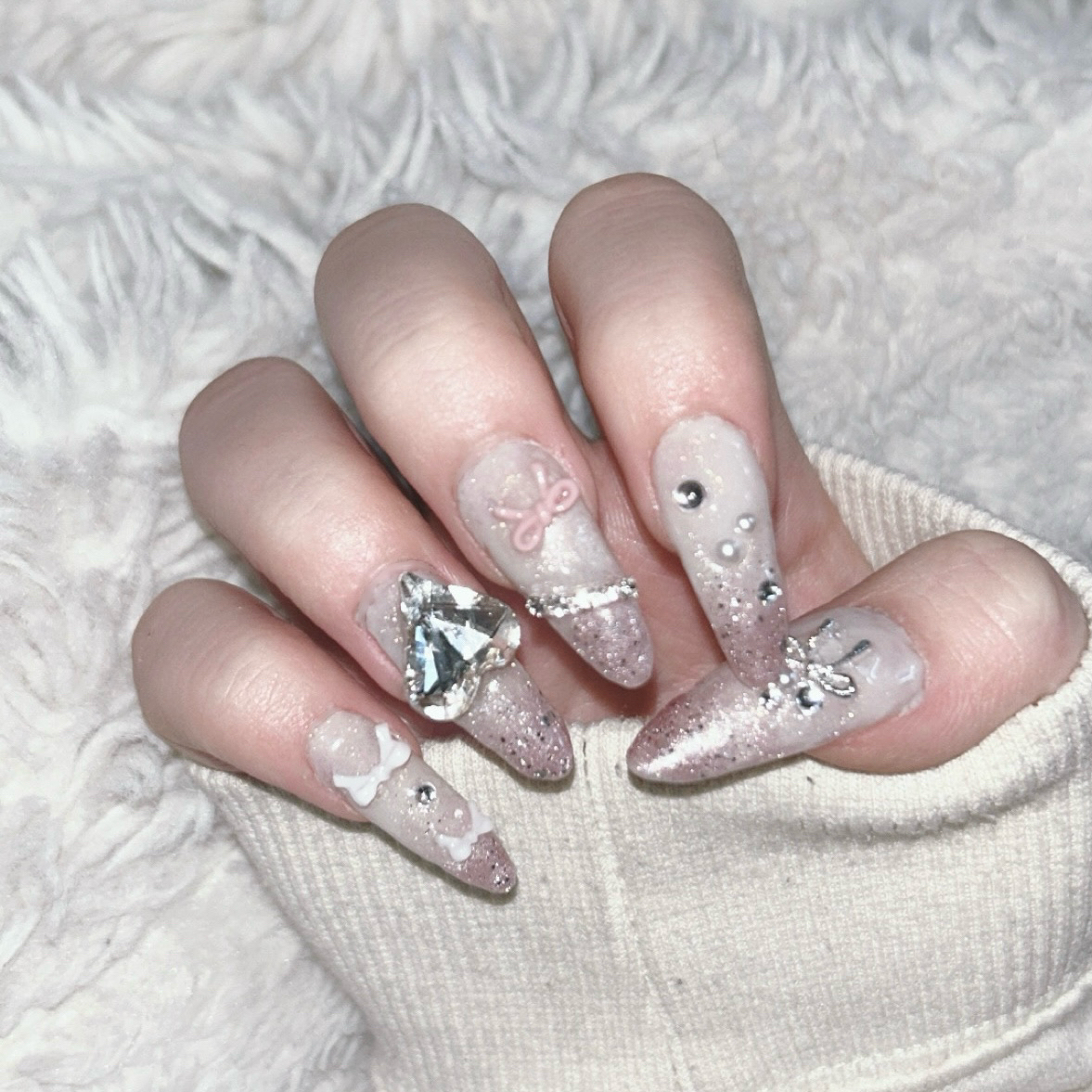 nia._.1018