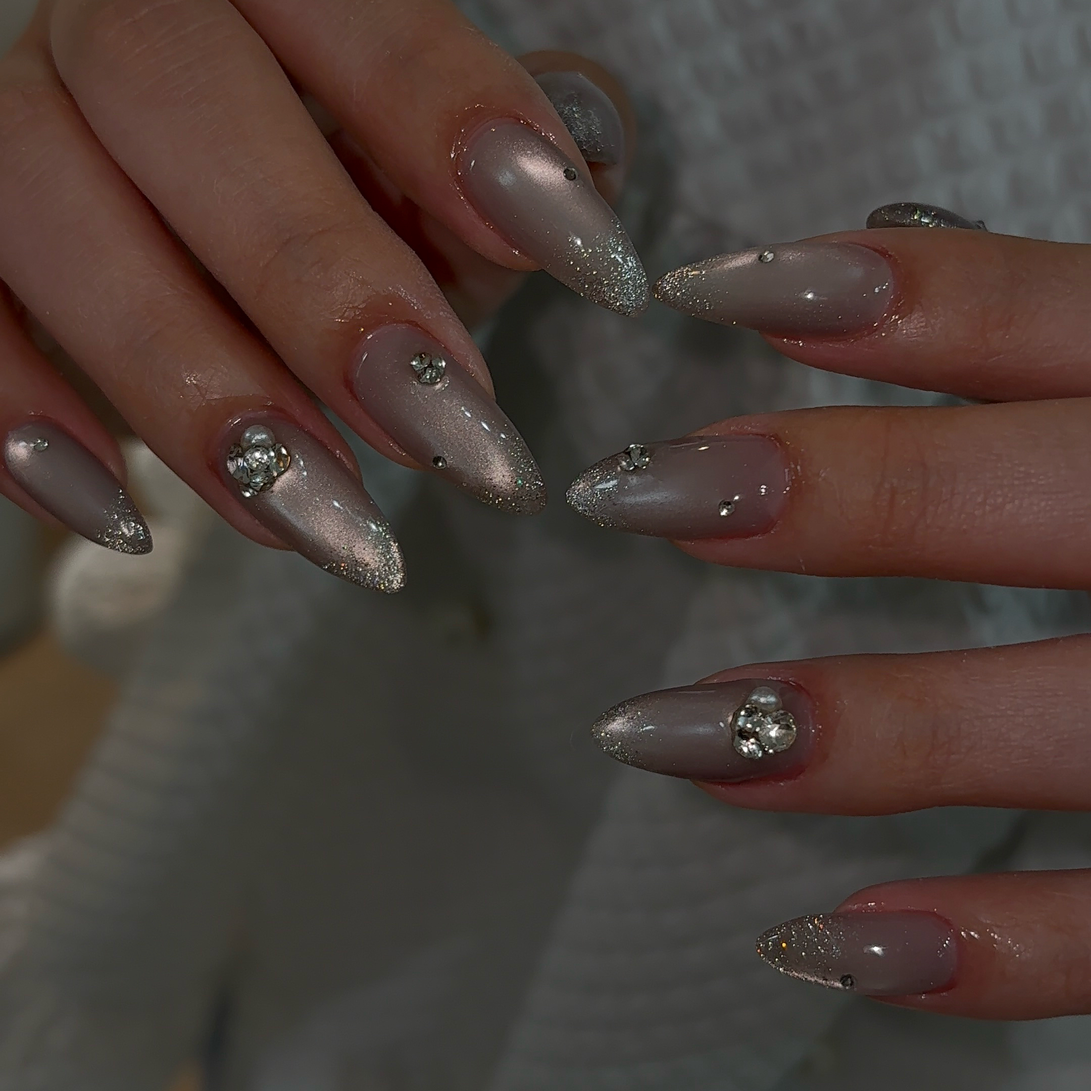 nuenail_halu