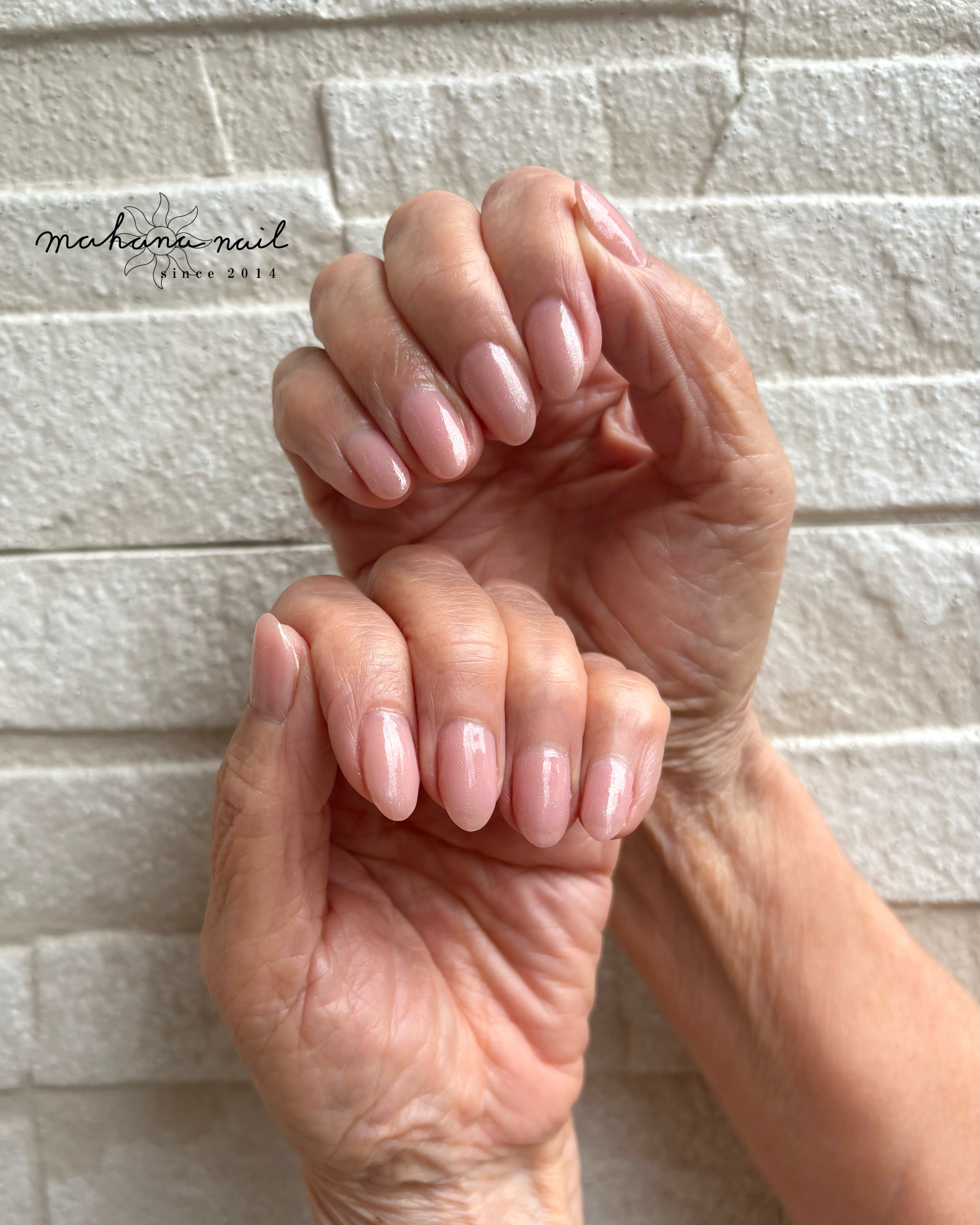 mahana_nail