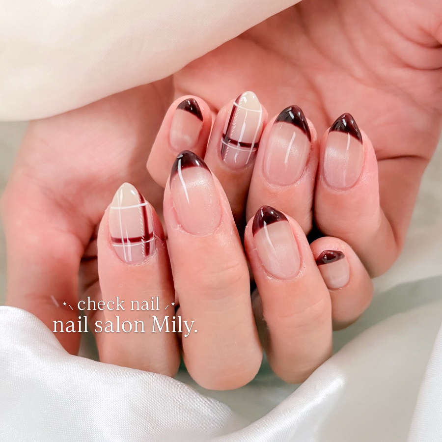 nail.salon.mily