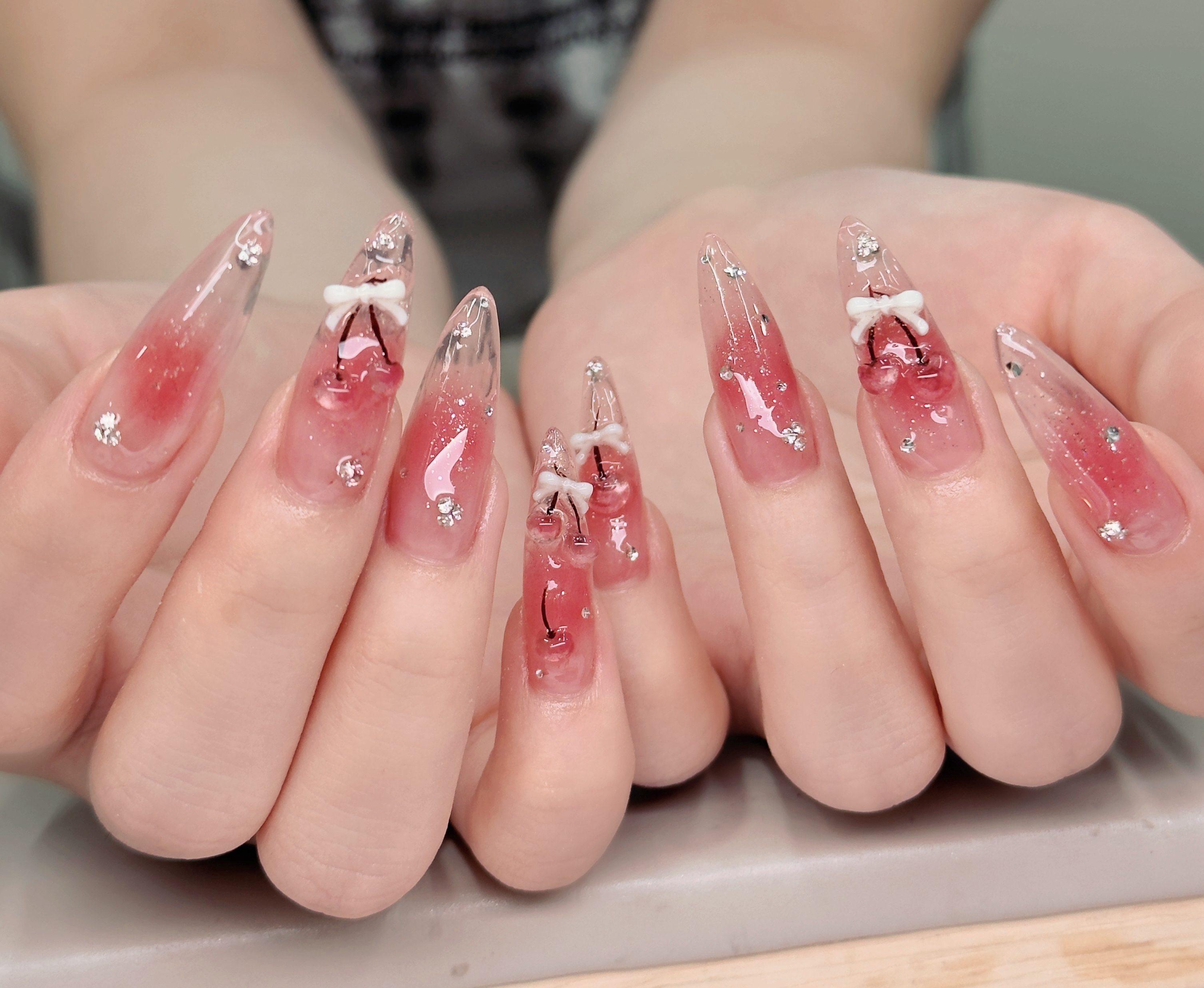 NAILS168_AN
