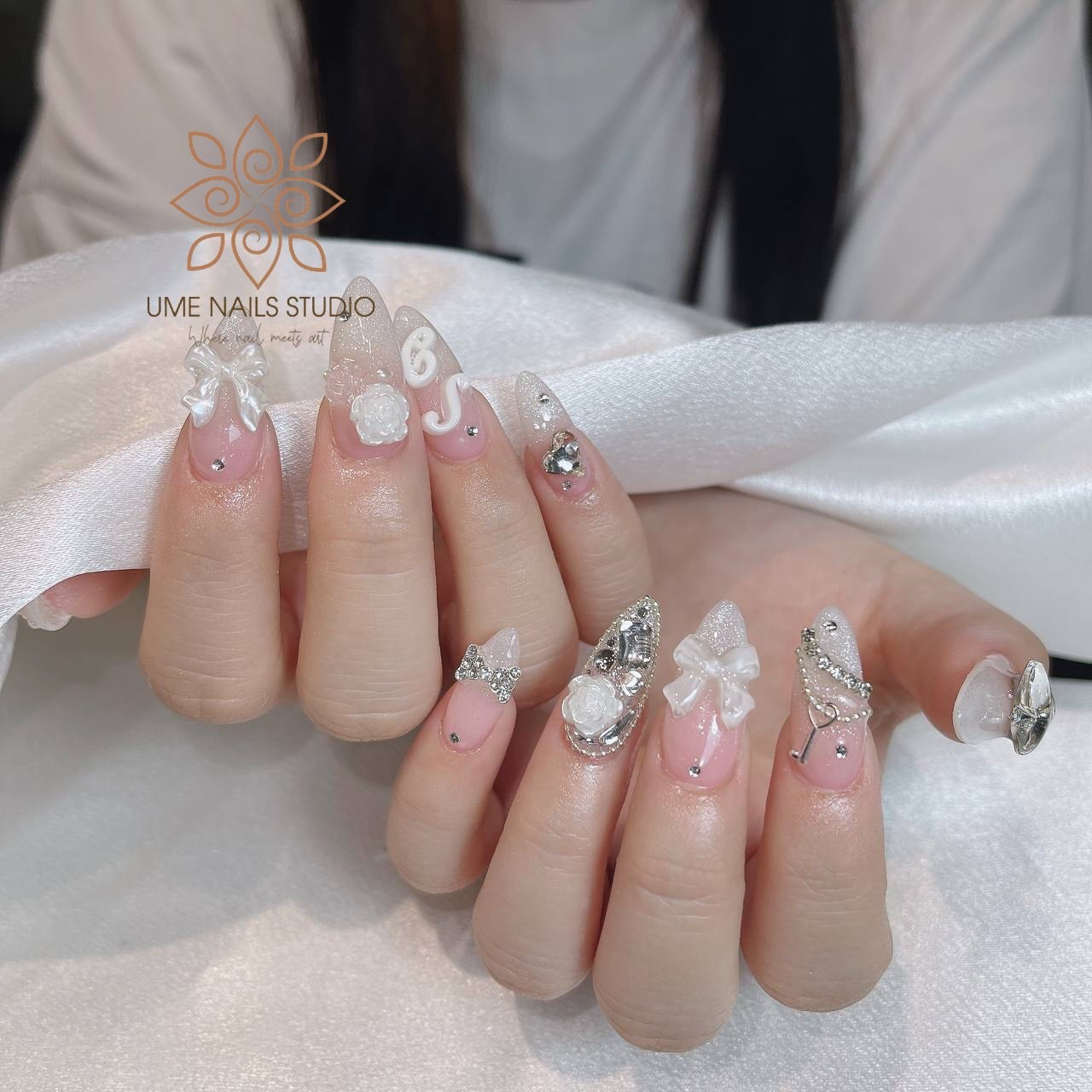 Akina_nail_ume
