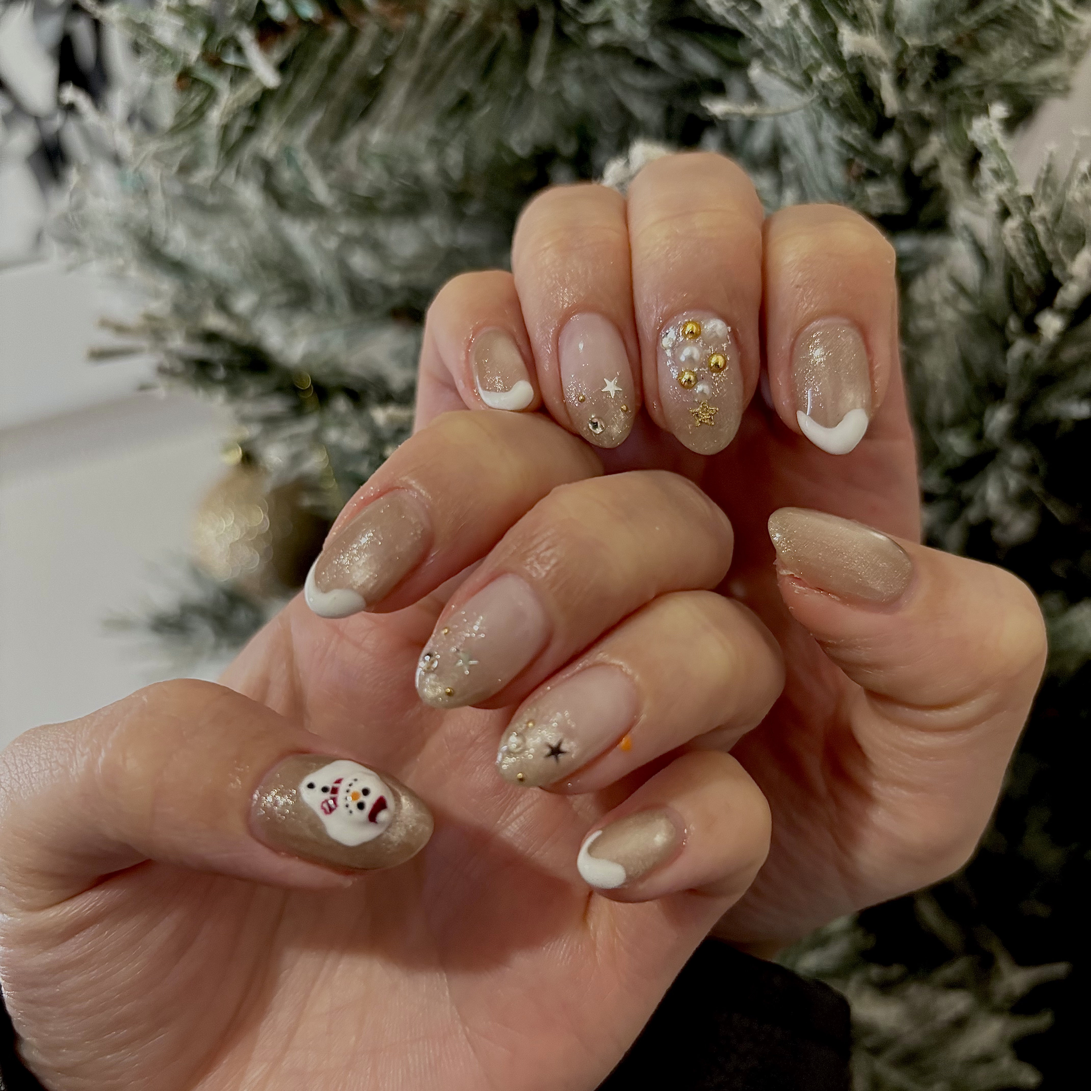 ayananails