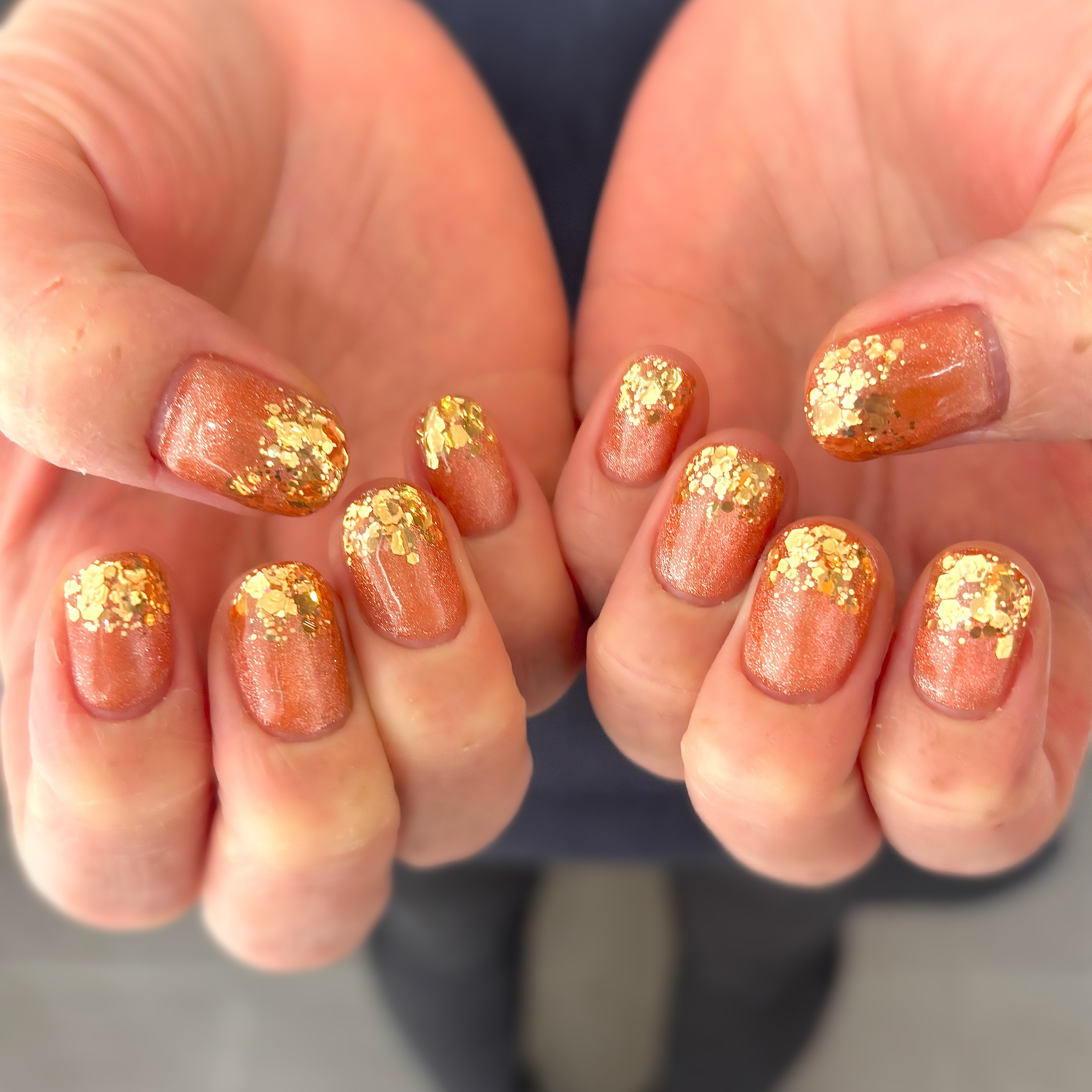 colorer_nail.ami