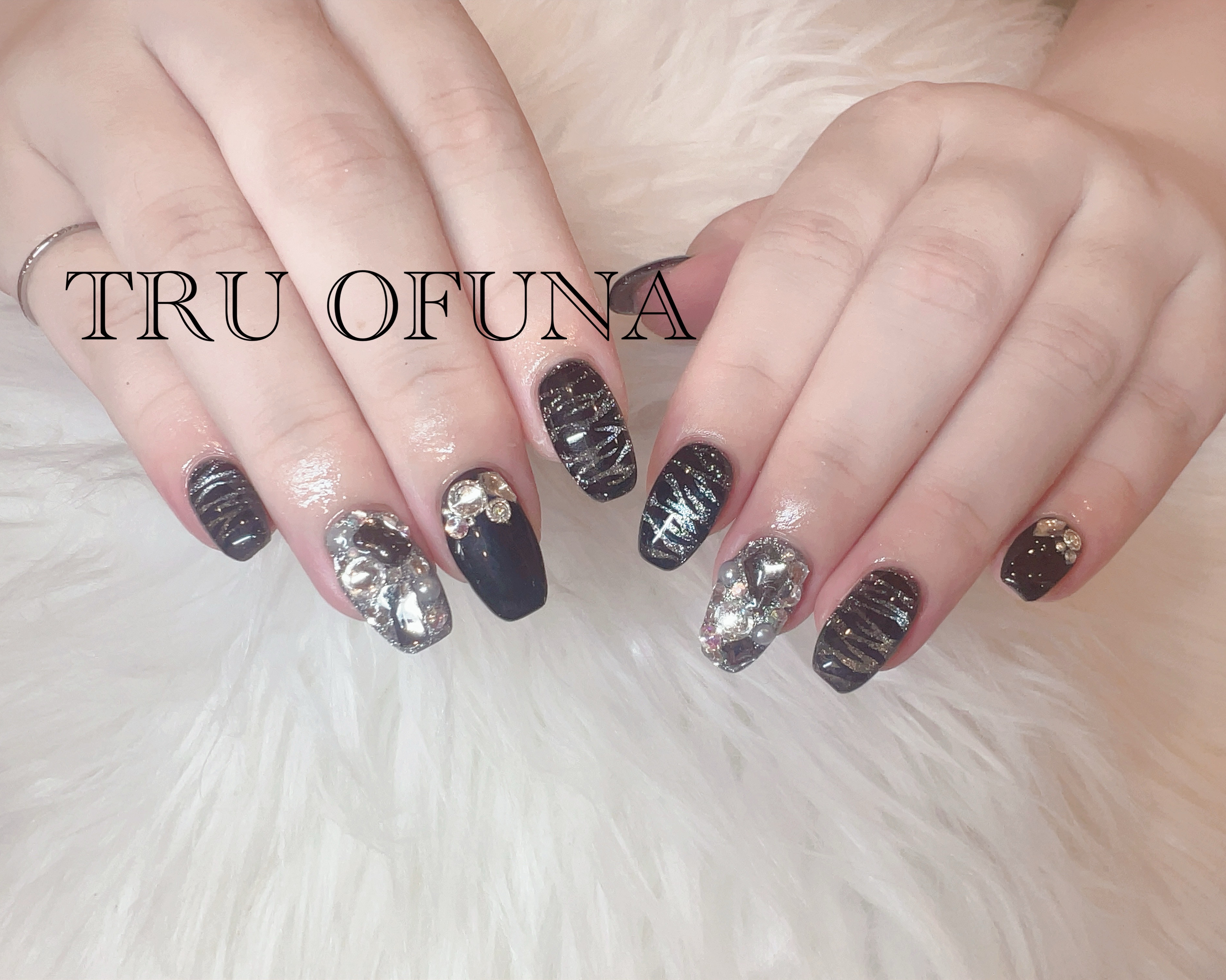 miki.t_trunail
