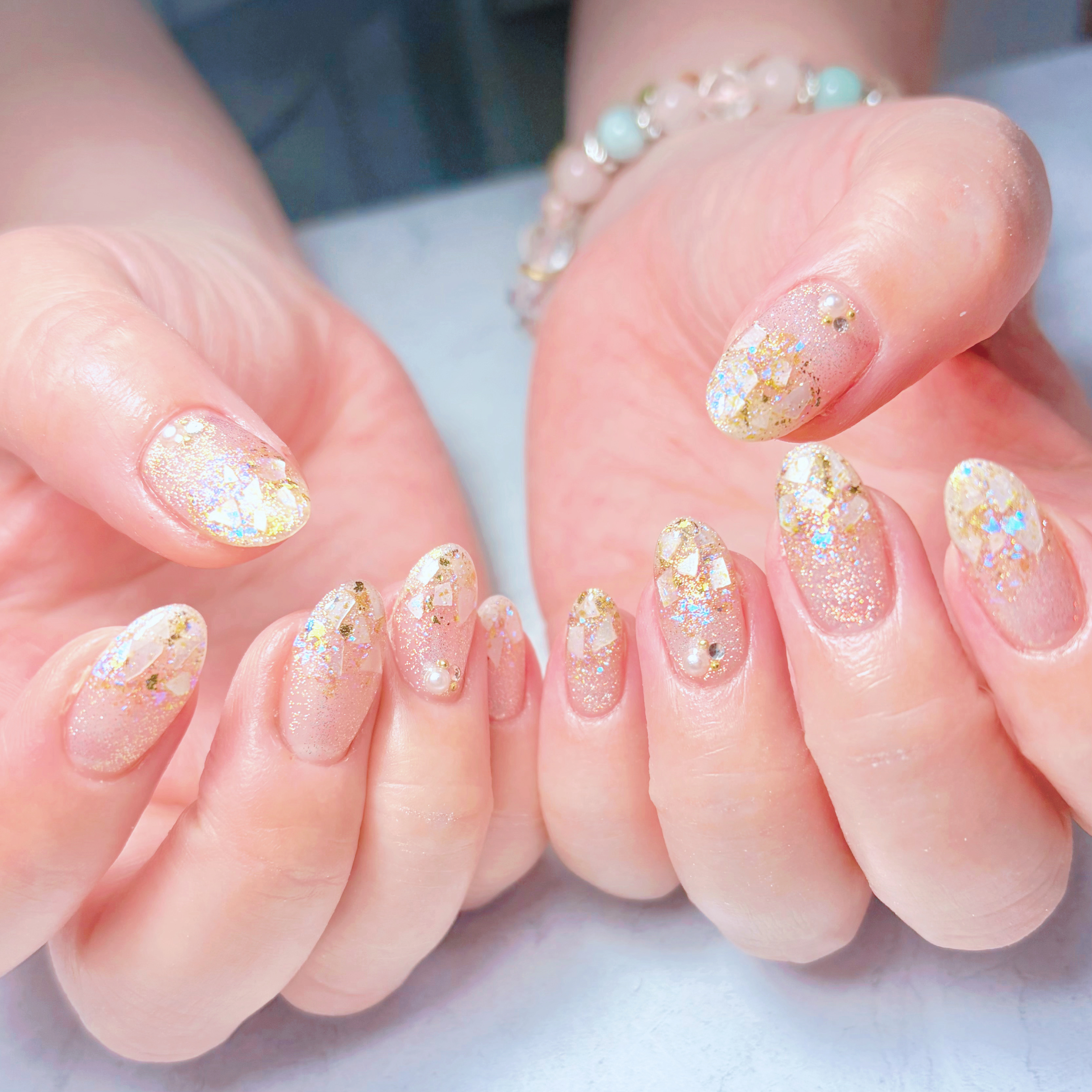 Adel_nail