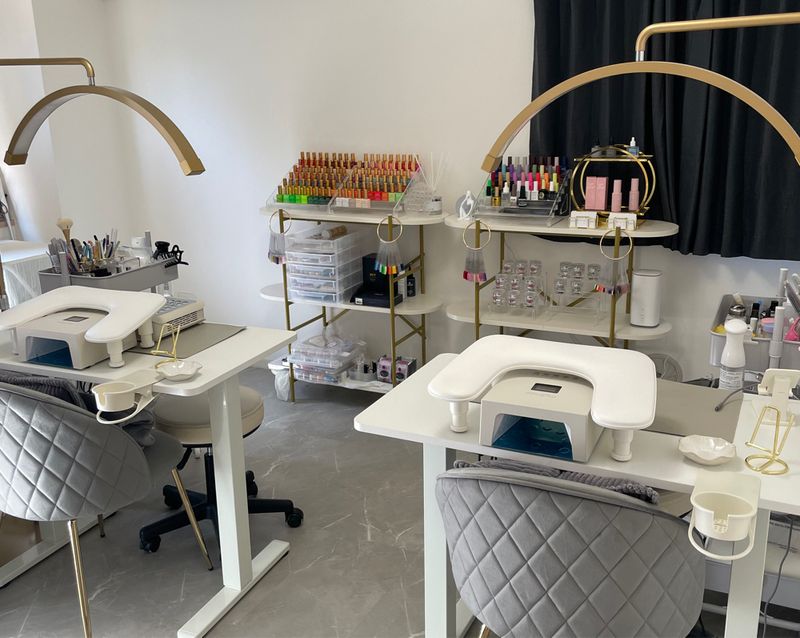 アクリルスカルプの店。nailstudio newmoon