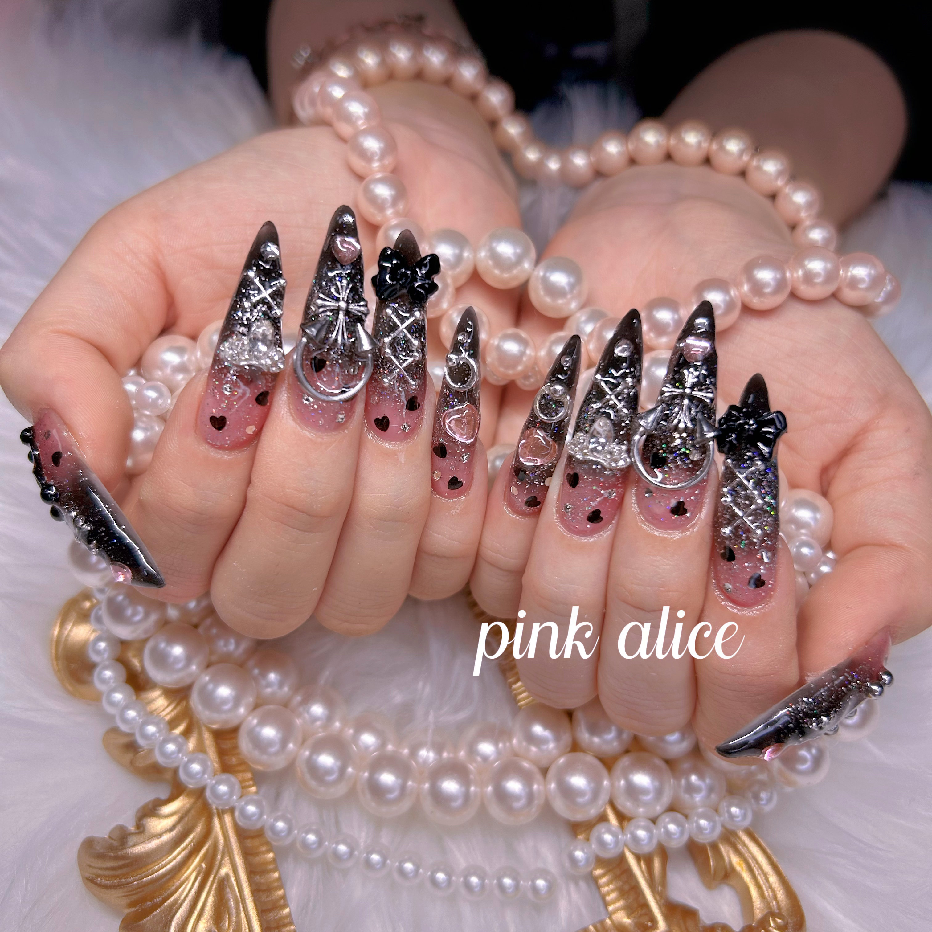 pinkAlice