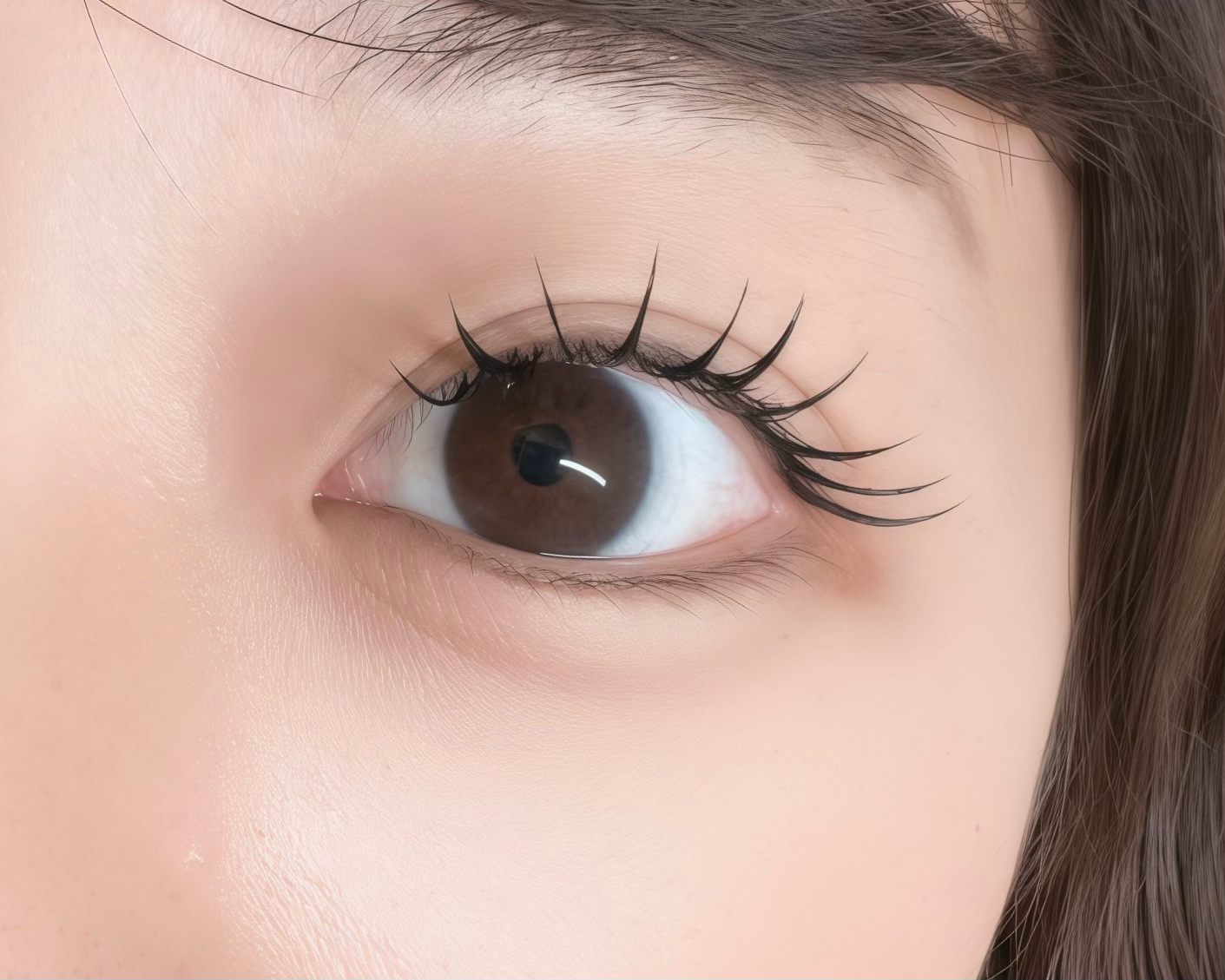 saki_eyestylist