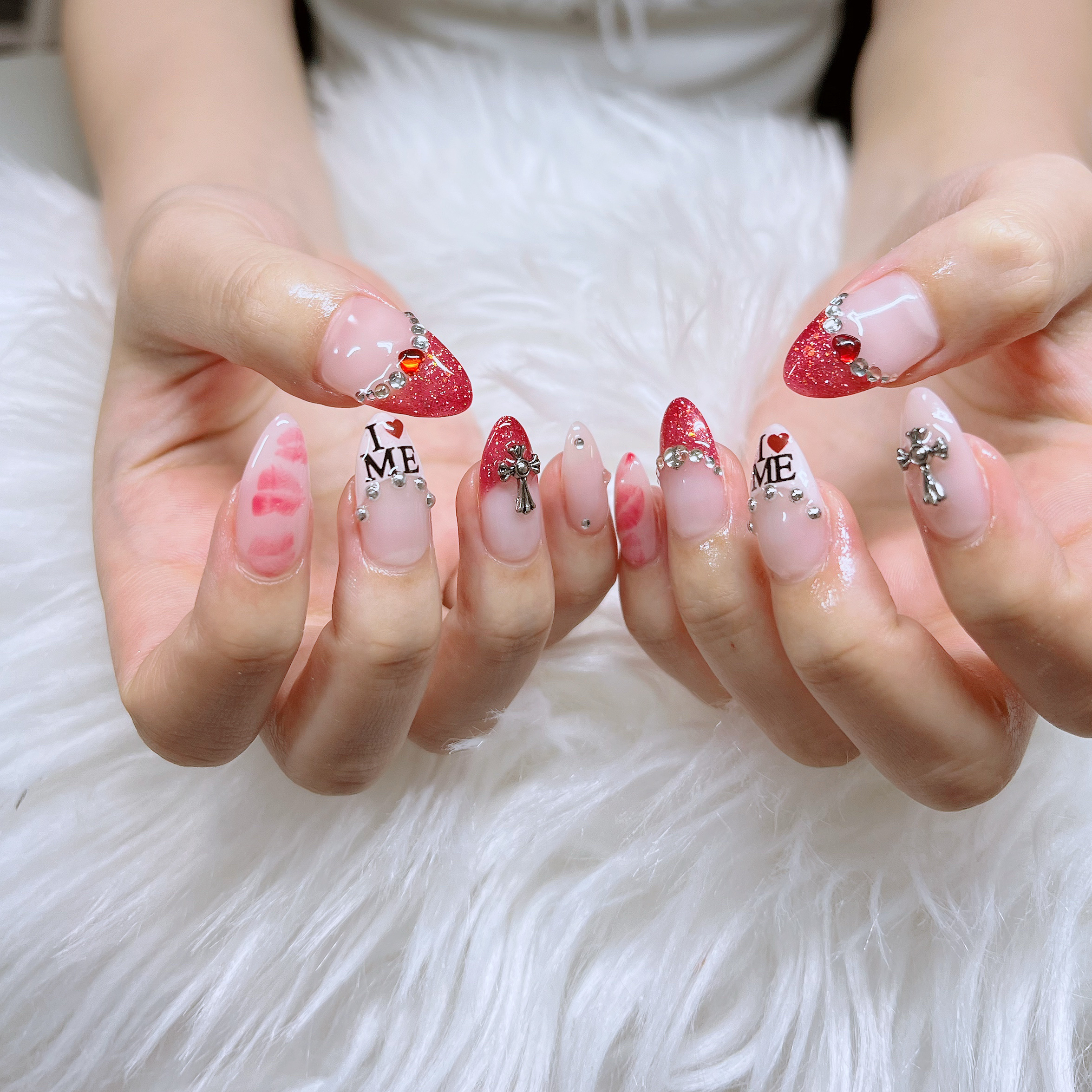 Lee__nail