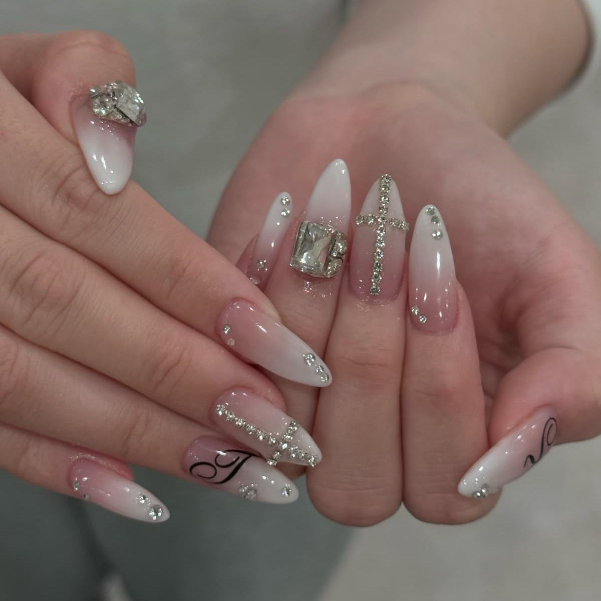 Yuri.nail.studio
