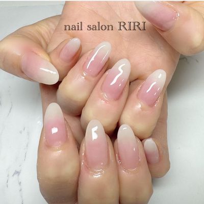 フレンチ・ベイビーブーマーネイル