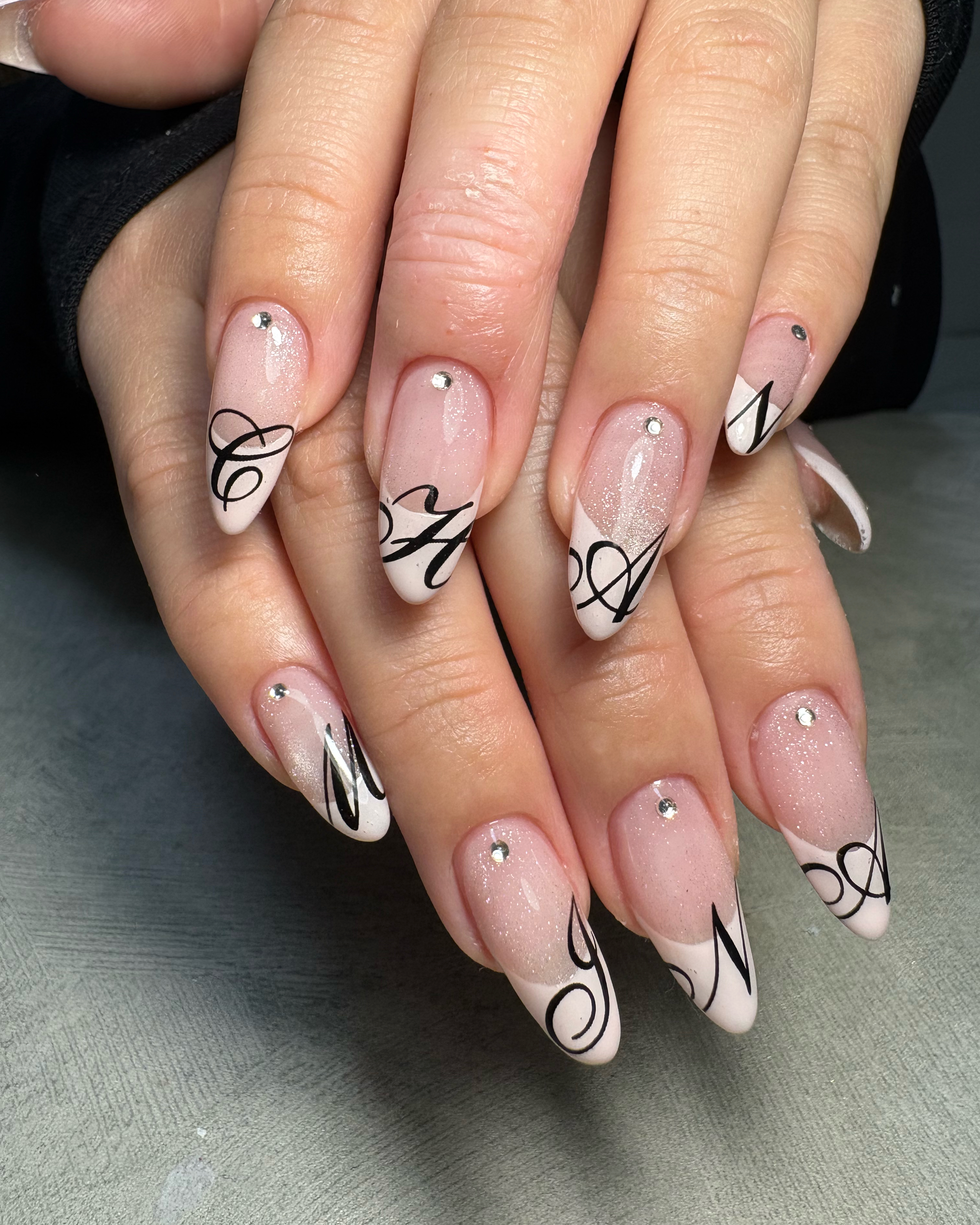 Nail_mejau