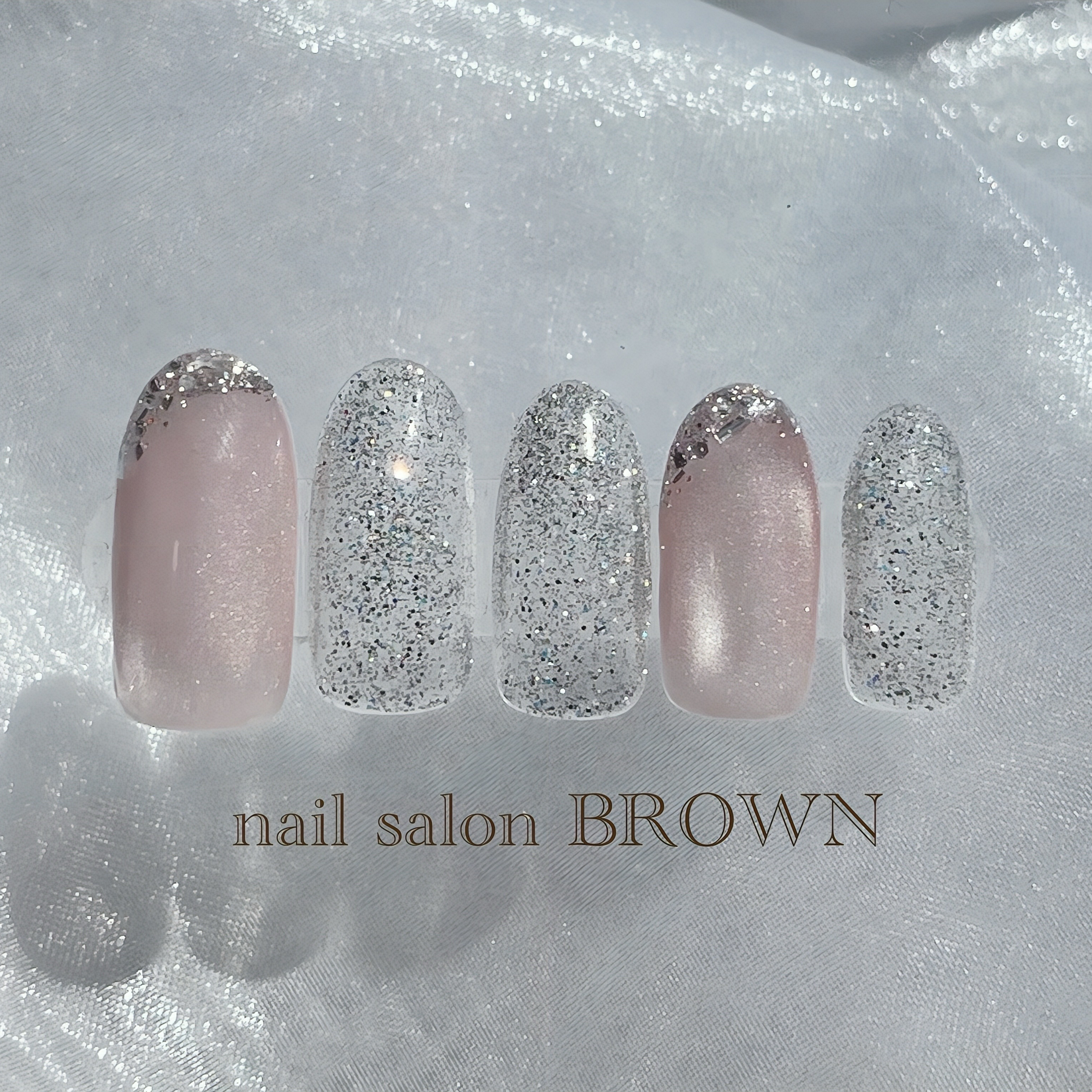 nail_salon.BROWN