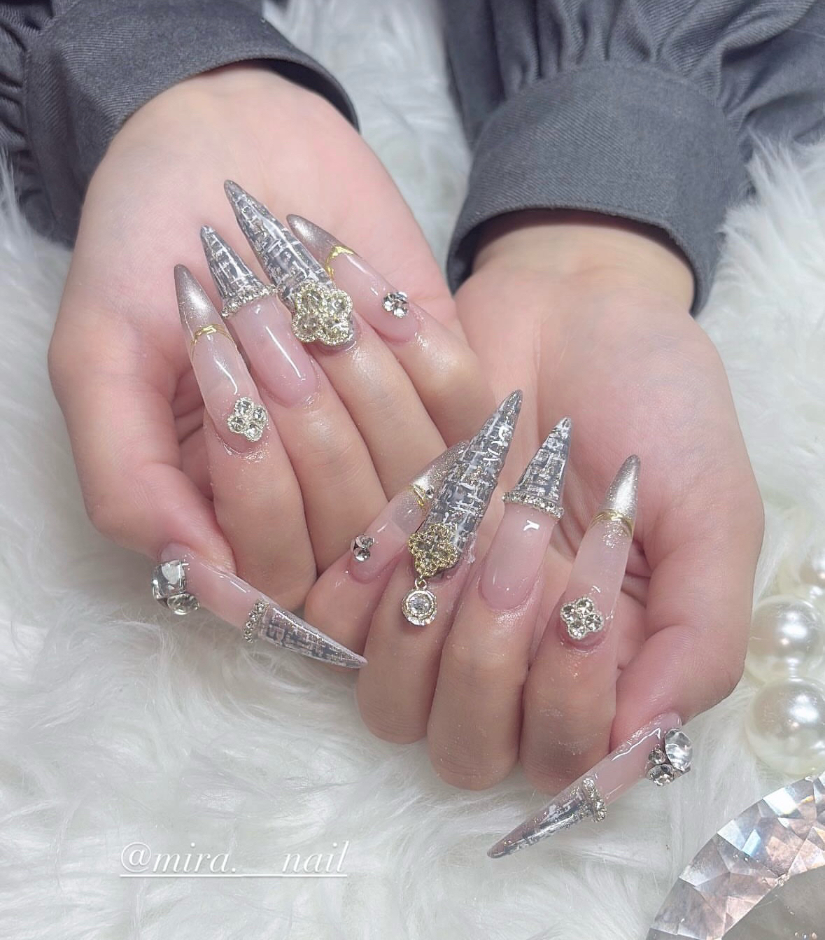Mira__nail0501