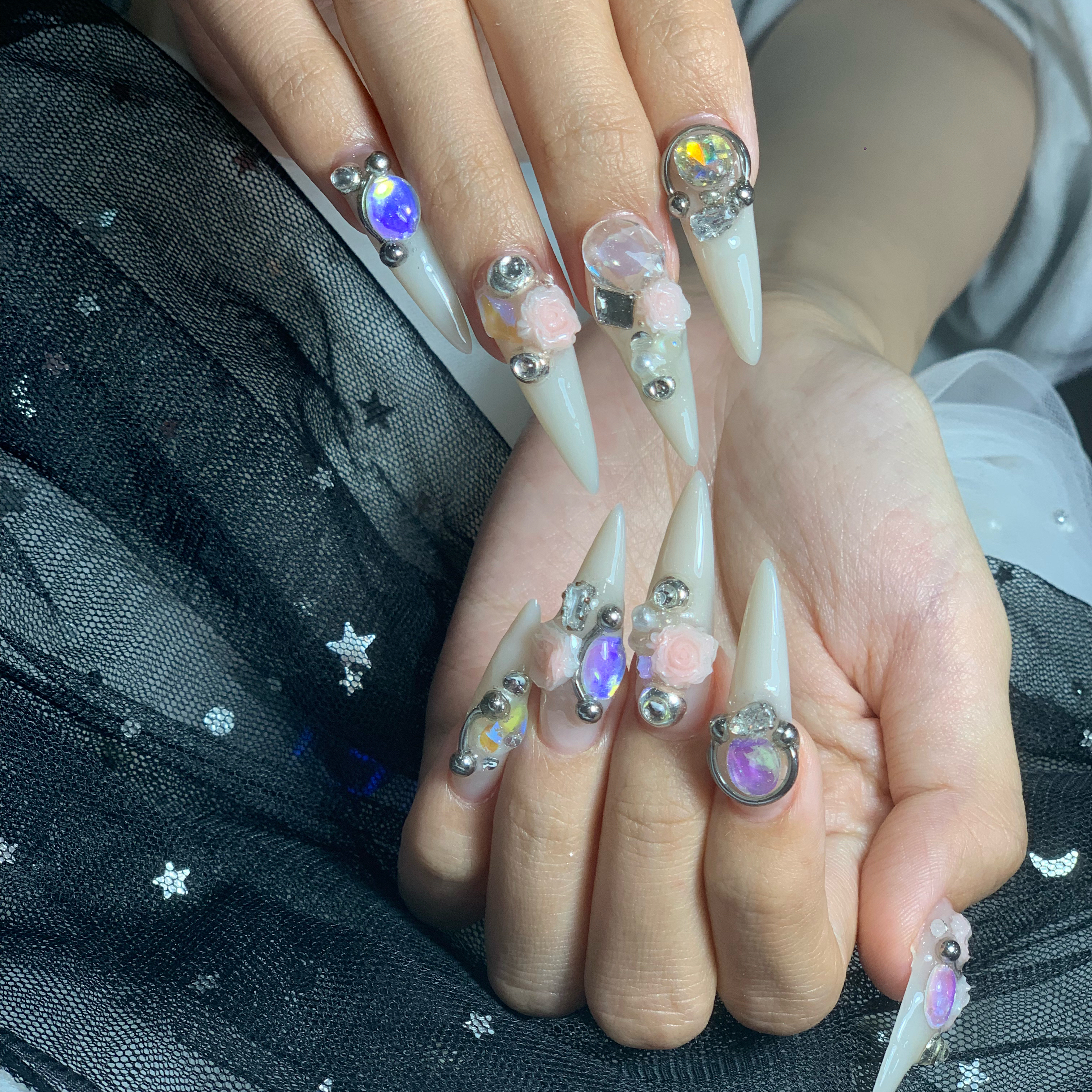 Quynhsora_nail