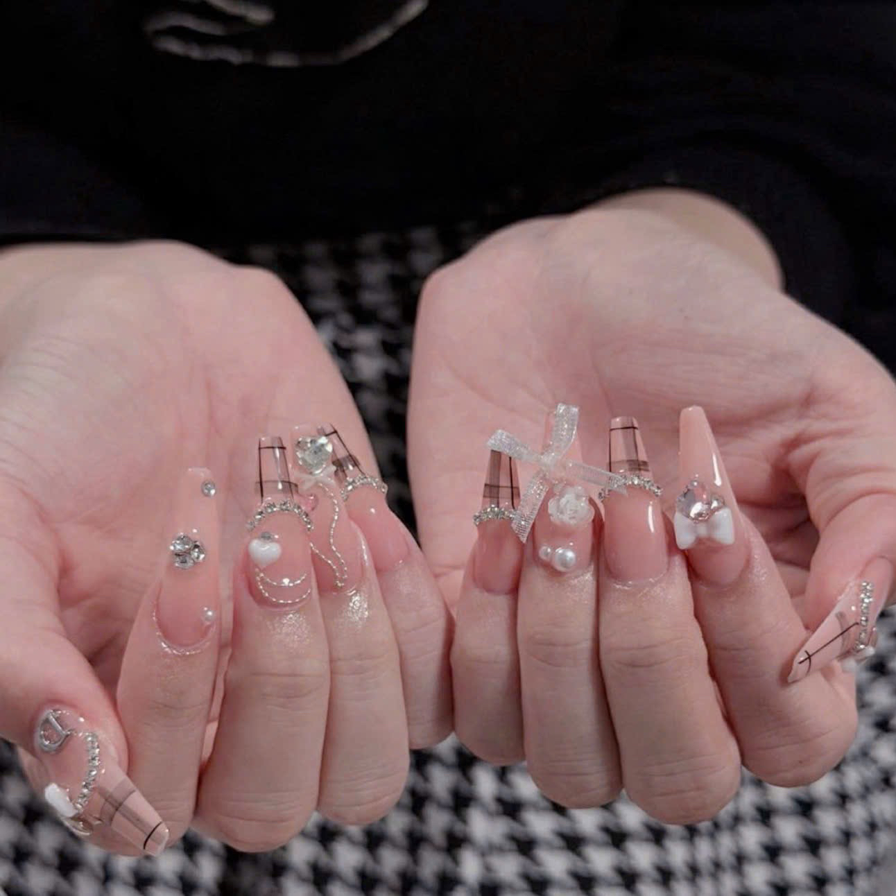 Candii_Nail