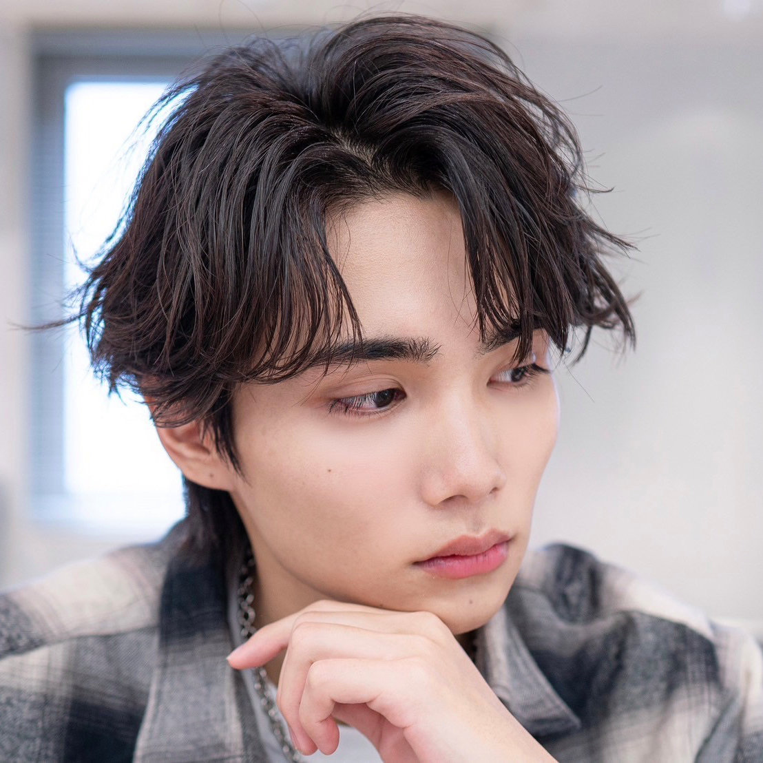 Hallis_shin