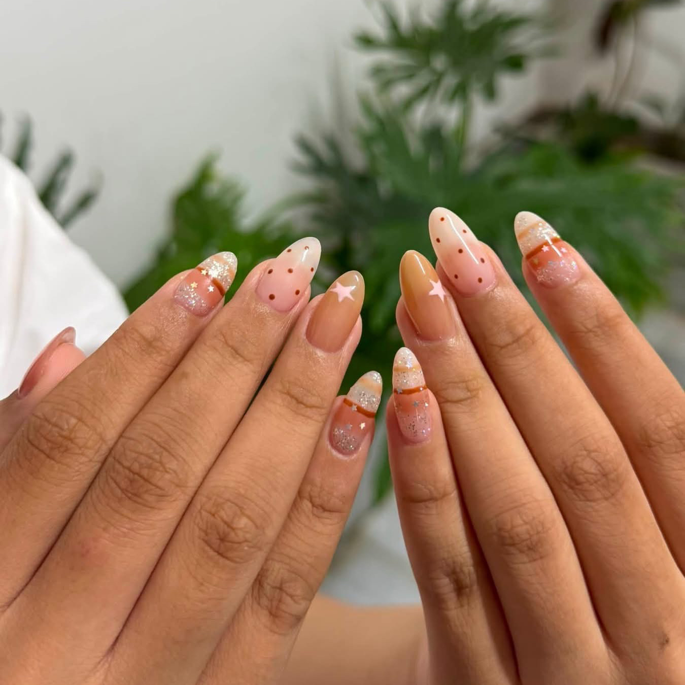 Mirai_Nails