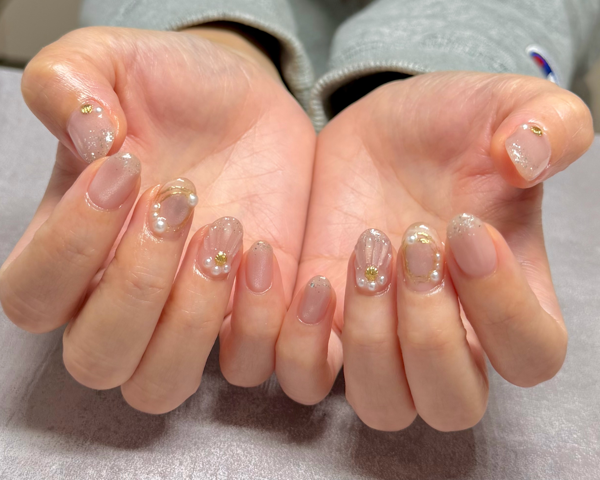Nail__Lino