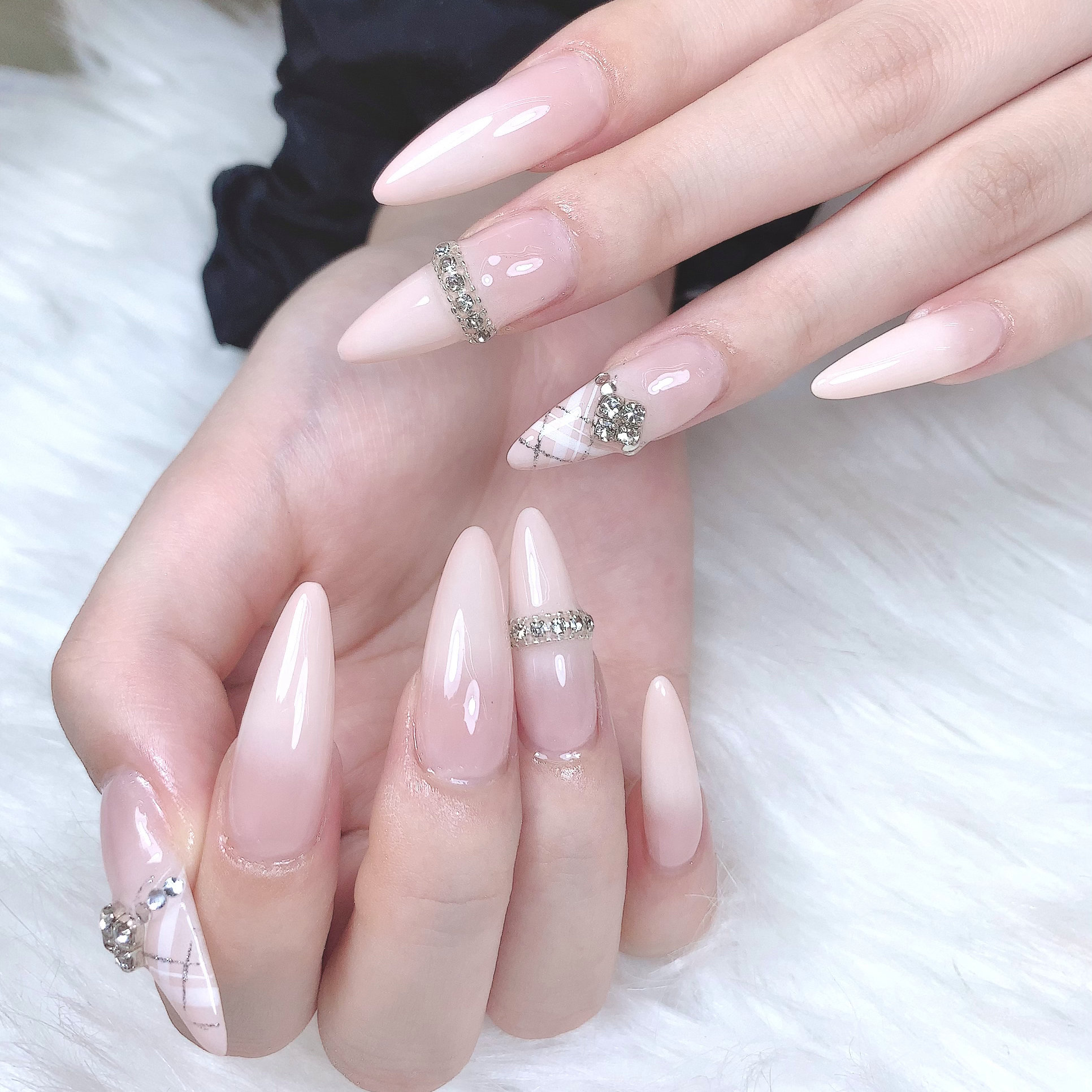 akiko_yuki_nail