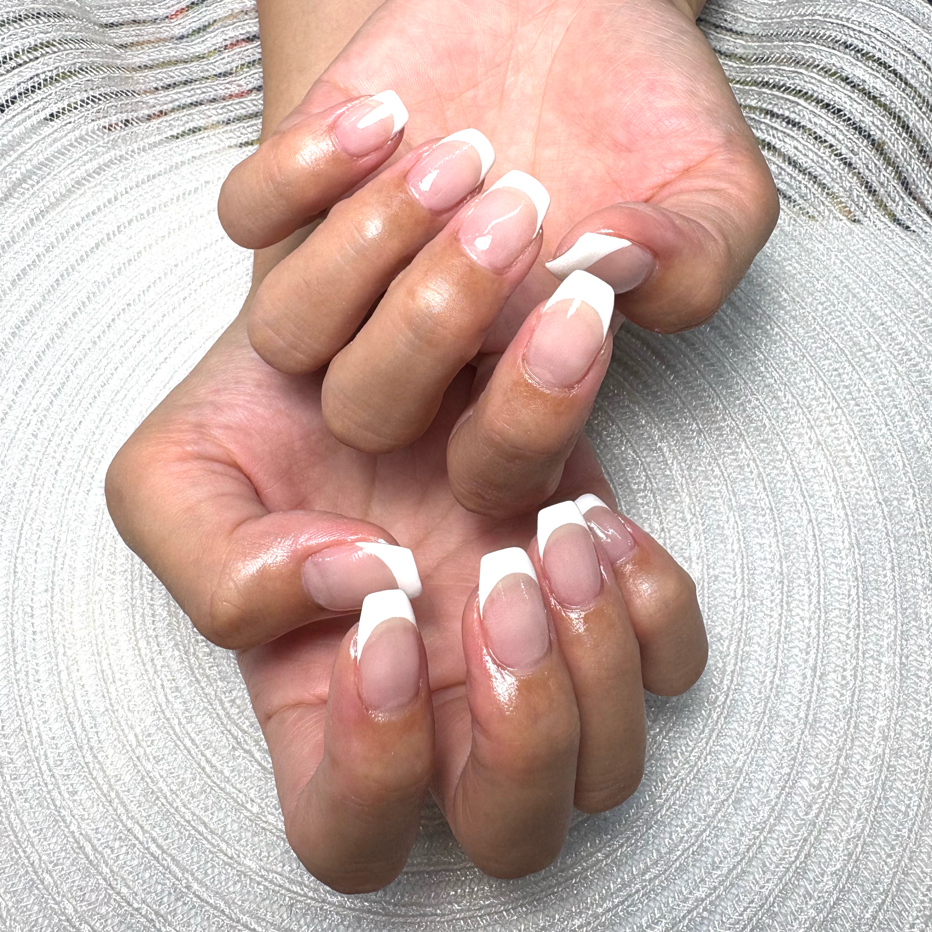 HAILEY_nail