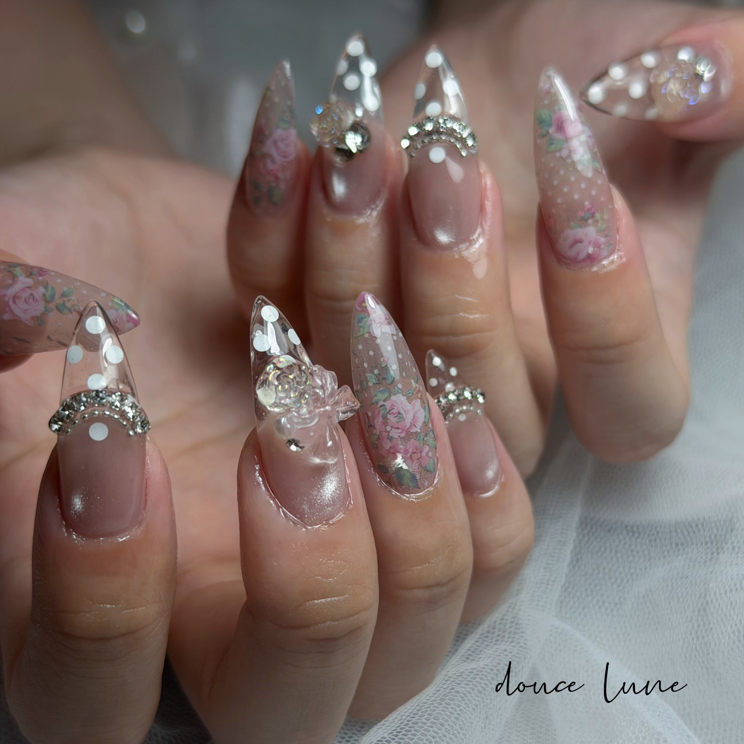 M...nail