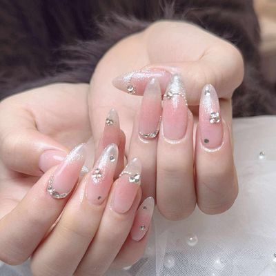 やり放題90分❣️研修中❣️
ベースパラジェル使う￥8900->￥6300