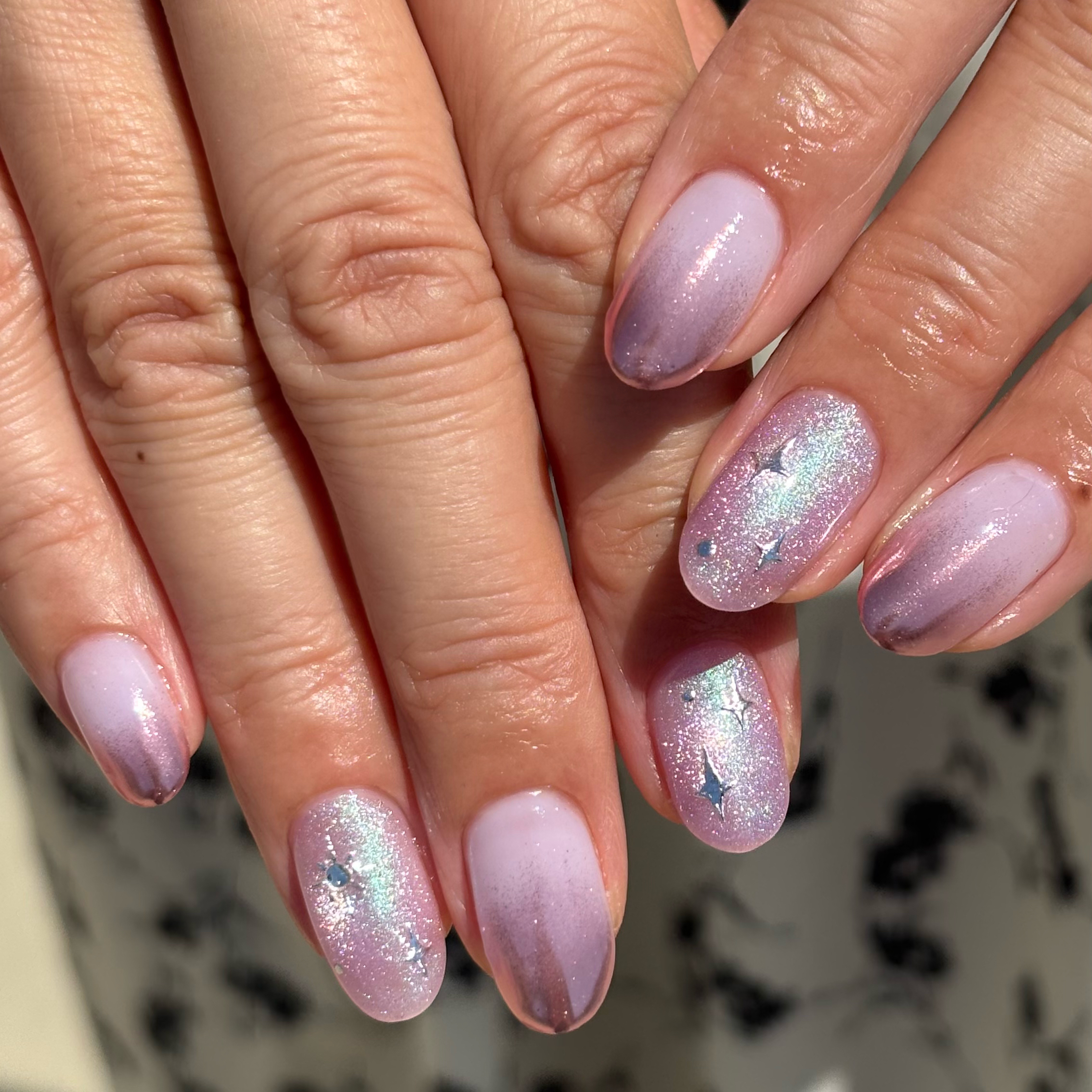 ave__nail