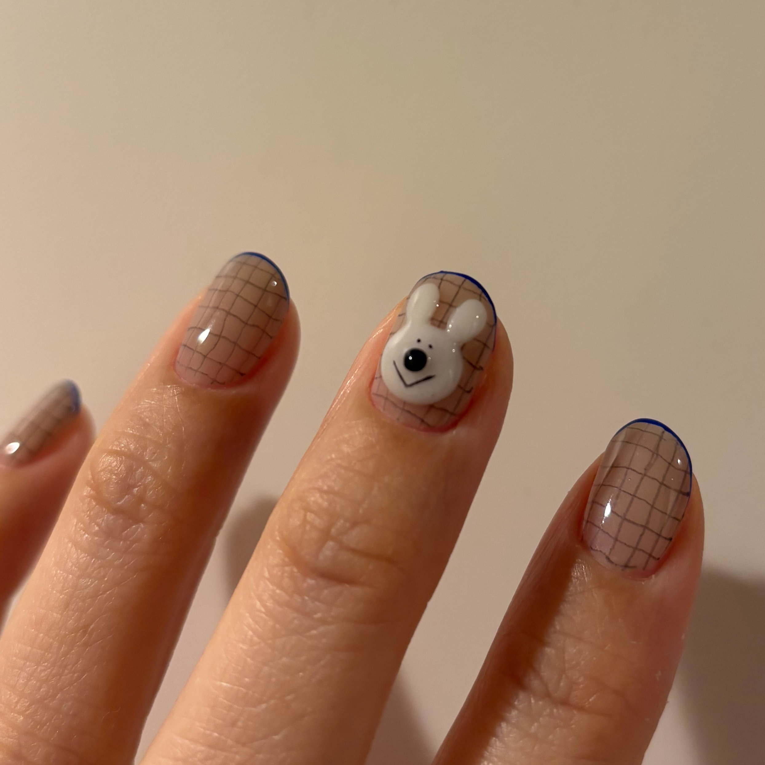 hugnail