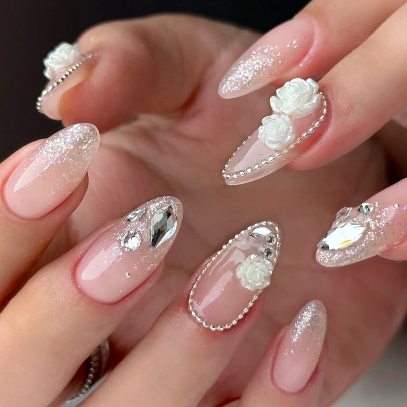 Lyna_Nails
