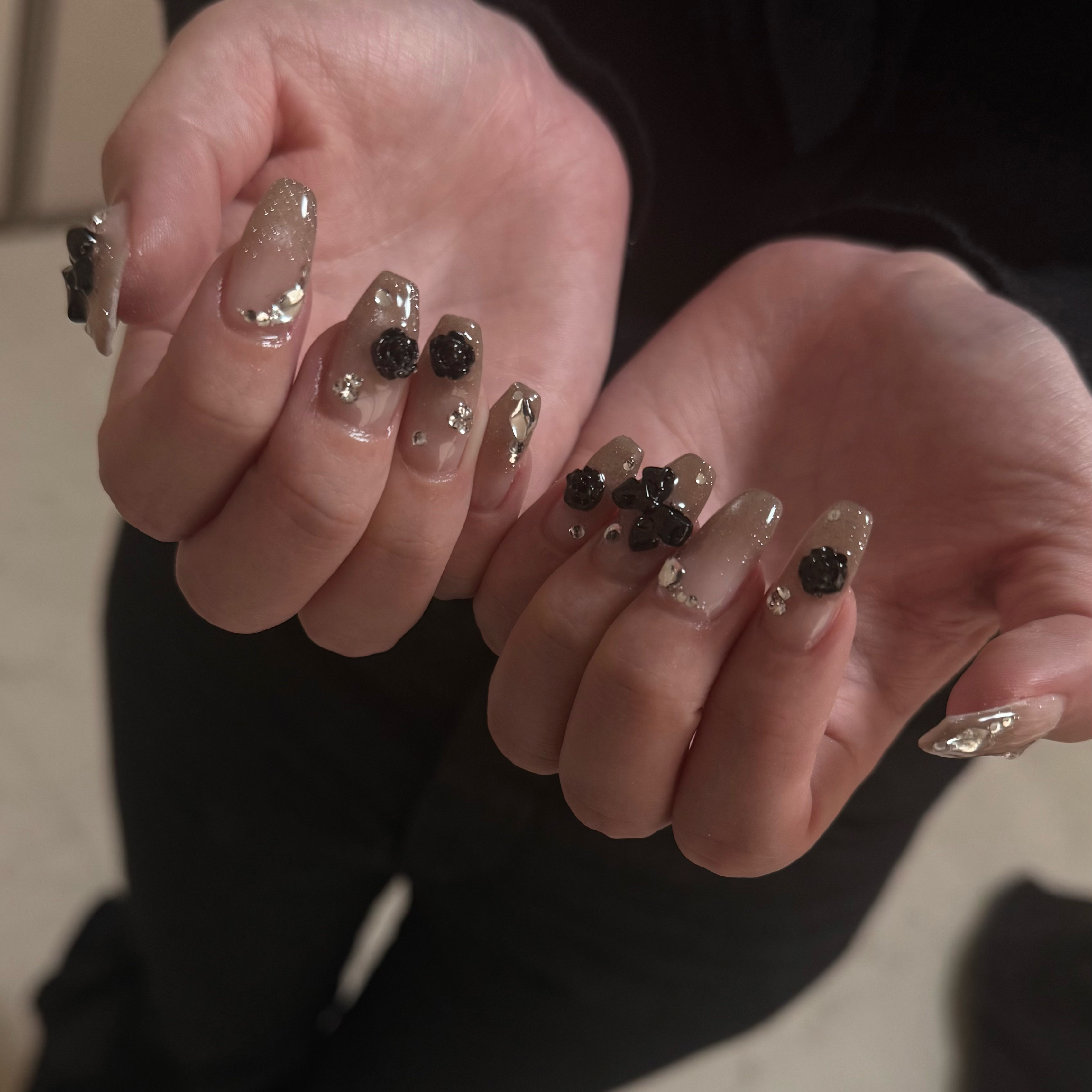 Bi_nail