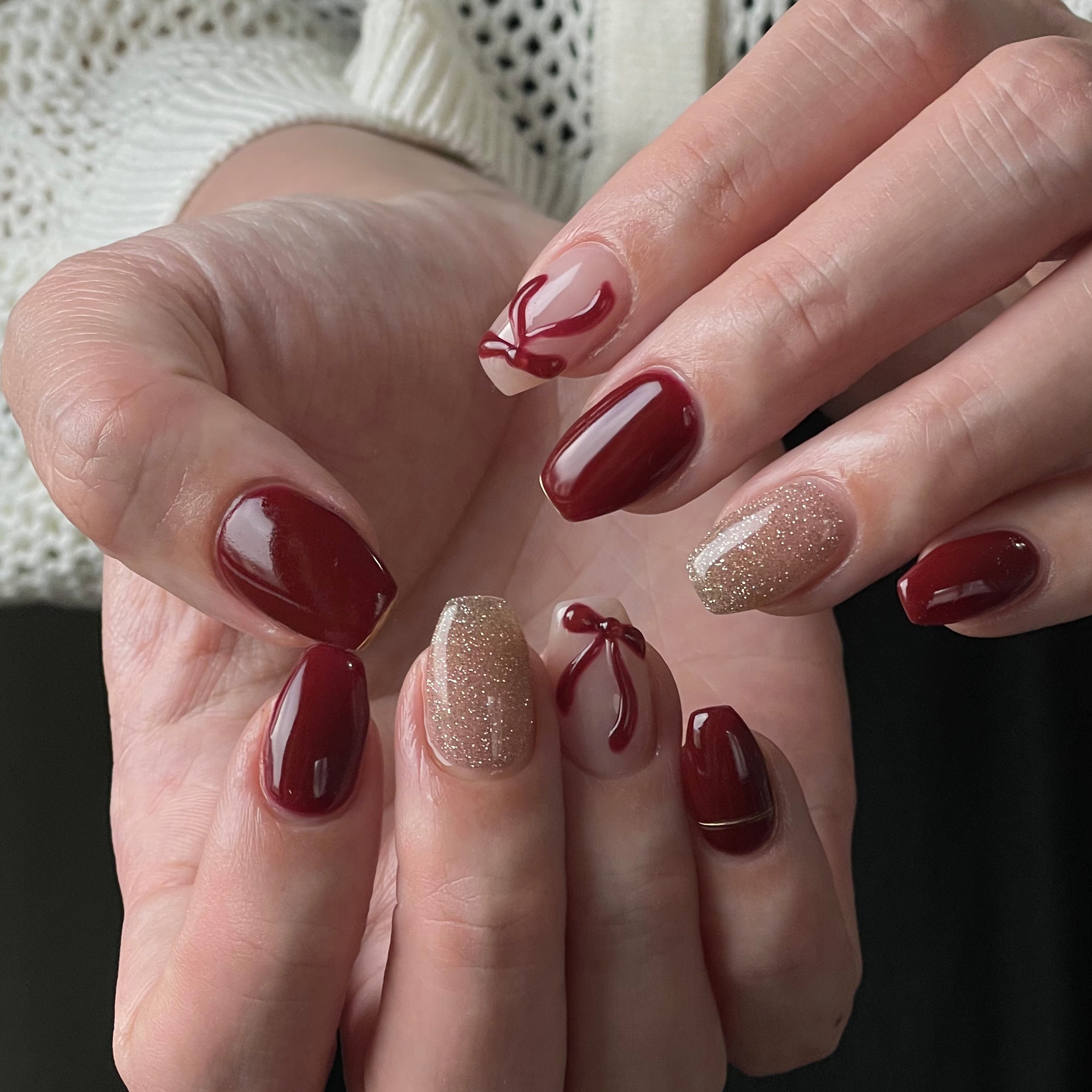 hau.nail